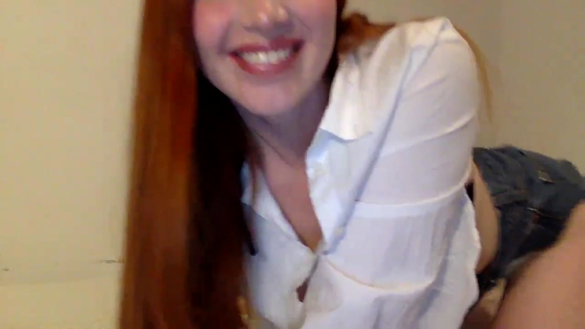 Gallery image thumbnail from Linaah6's myfreecams stream on, 11/05/2024, 17:56 image 16 of 20