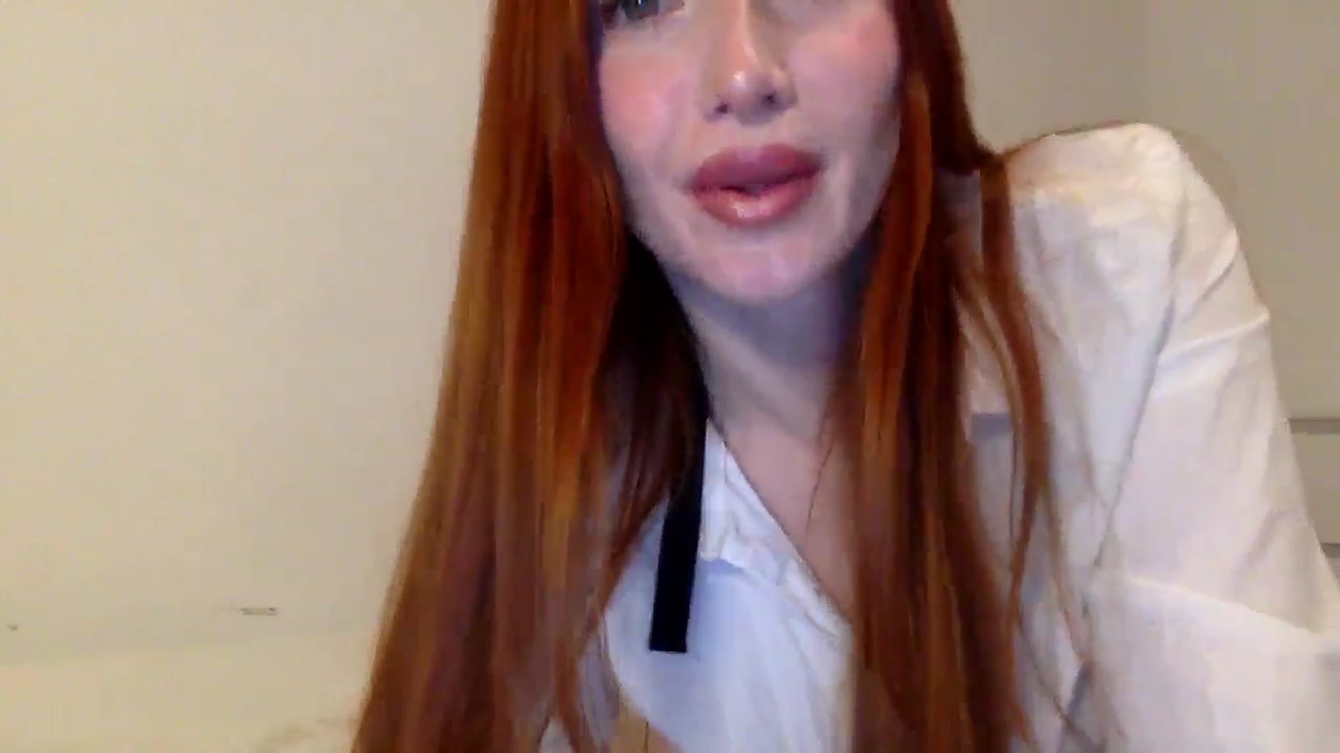 Gallery image thumbnail from Linaah6's myfreecams stream on, 11/05/2024, 17:56 image 11 of 20