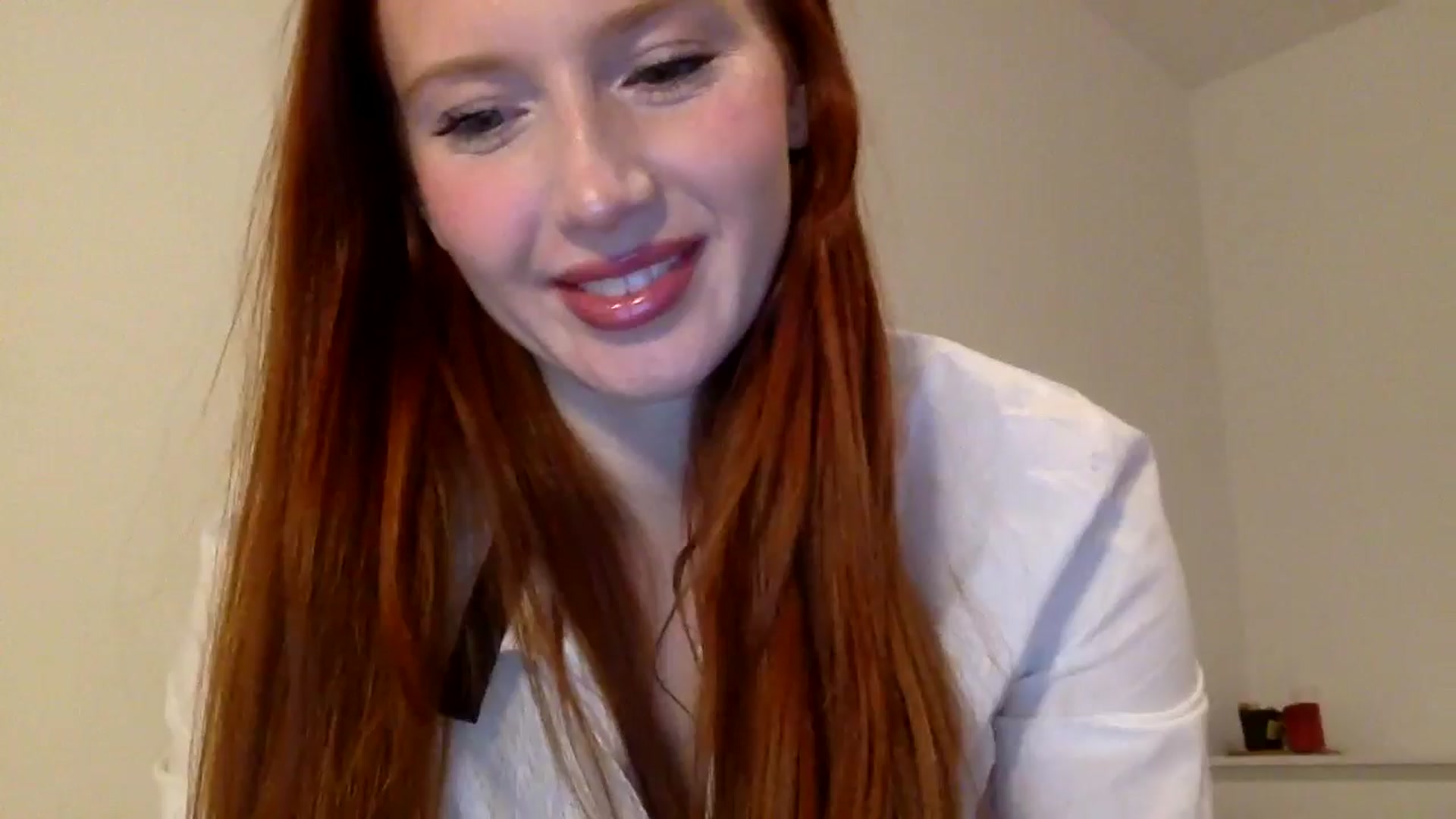 Gallery image thumbnail from Linaah6's myfreecams stream on, 11/05/2024, 17:56 image 7 of 20