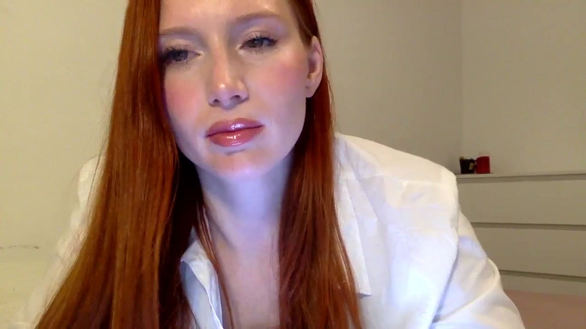 Gallery image thumbnail from Linaah6's myfreecams stream on, 11/05/2024, 18:22 image 19 of 20