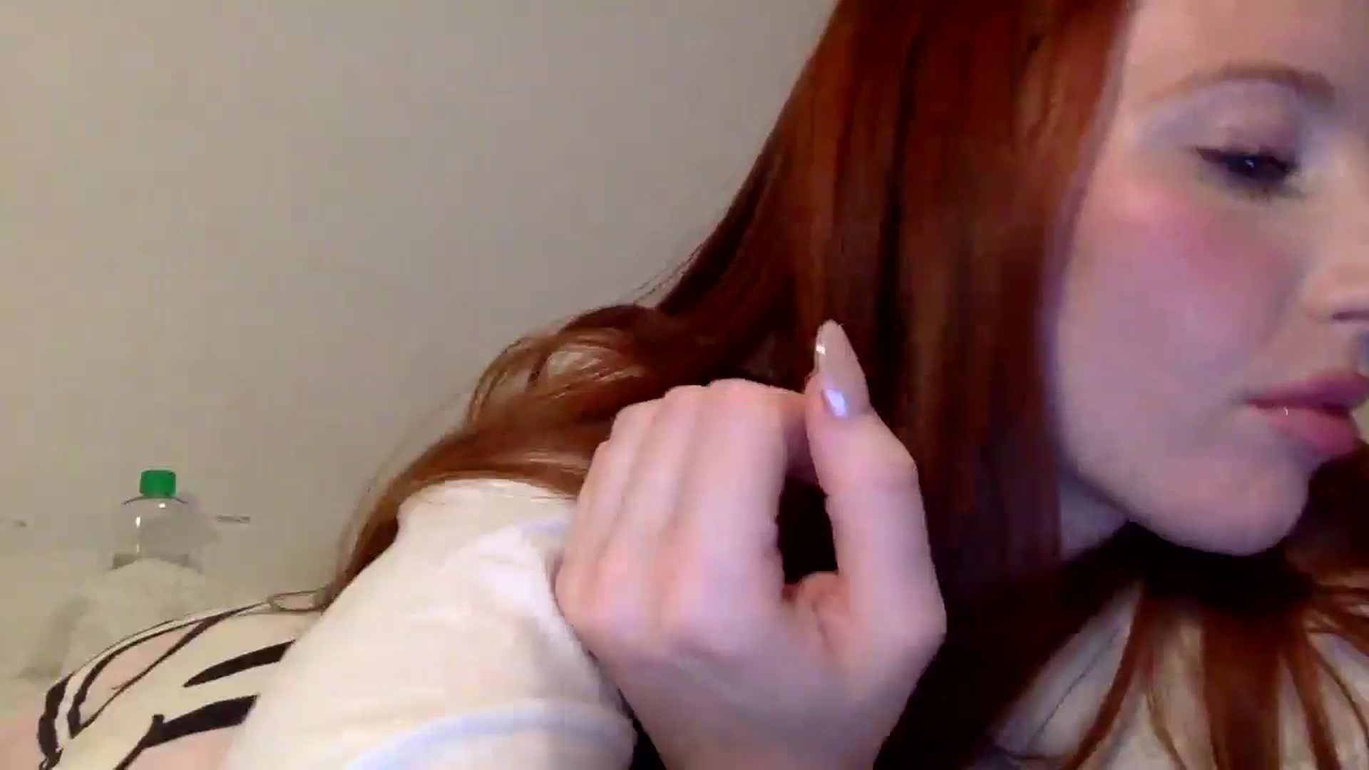 Gallery image thumbnail from Linaah6's myfreecams stream on, 11/05/2024, 19:25 image 13 of 20