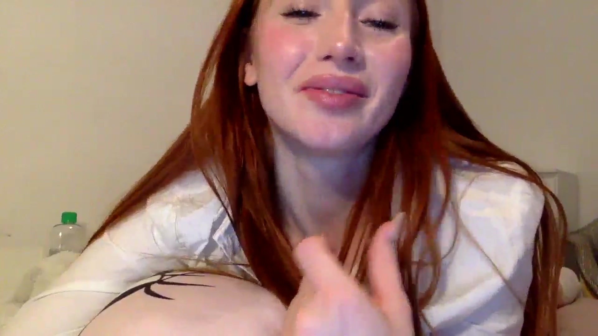 Gallery image thumbnail from Linaah6's myfreecams stream on, 11/05/2024, 19:25 image 9 of 20