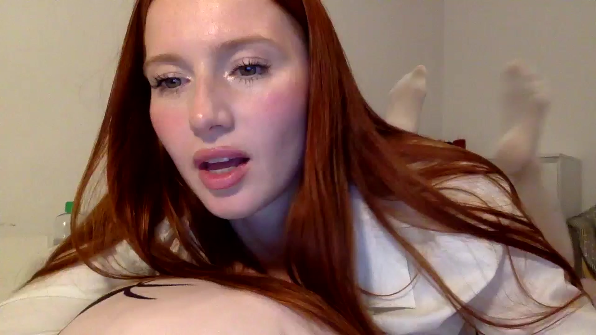 Gallery image thumbnail from Linaah6's myfreecams stream on, 11/05/2024, 19:25 image 11 of 20