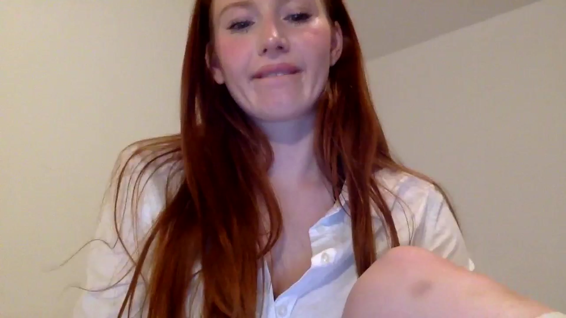 Gallery image thumbnail from Linaah6's myfreecams stream on, 11/05/2024, 19:40 image 6 of 20