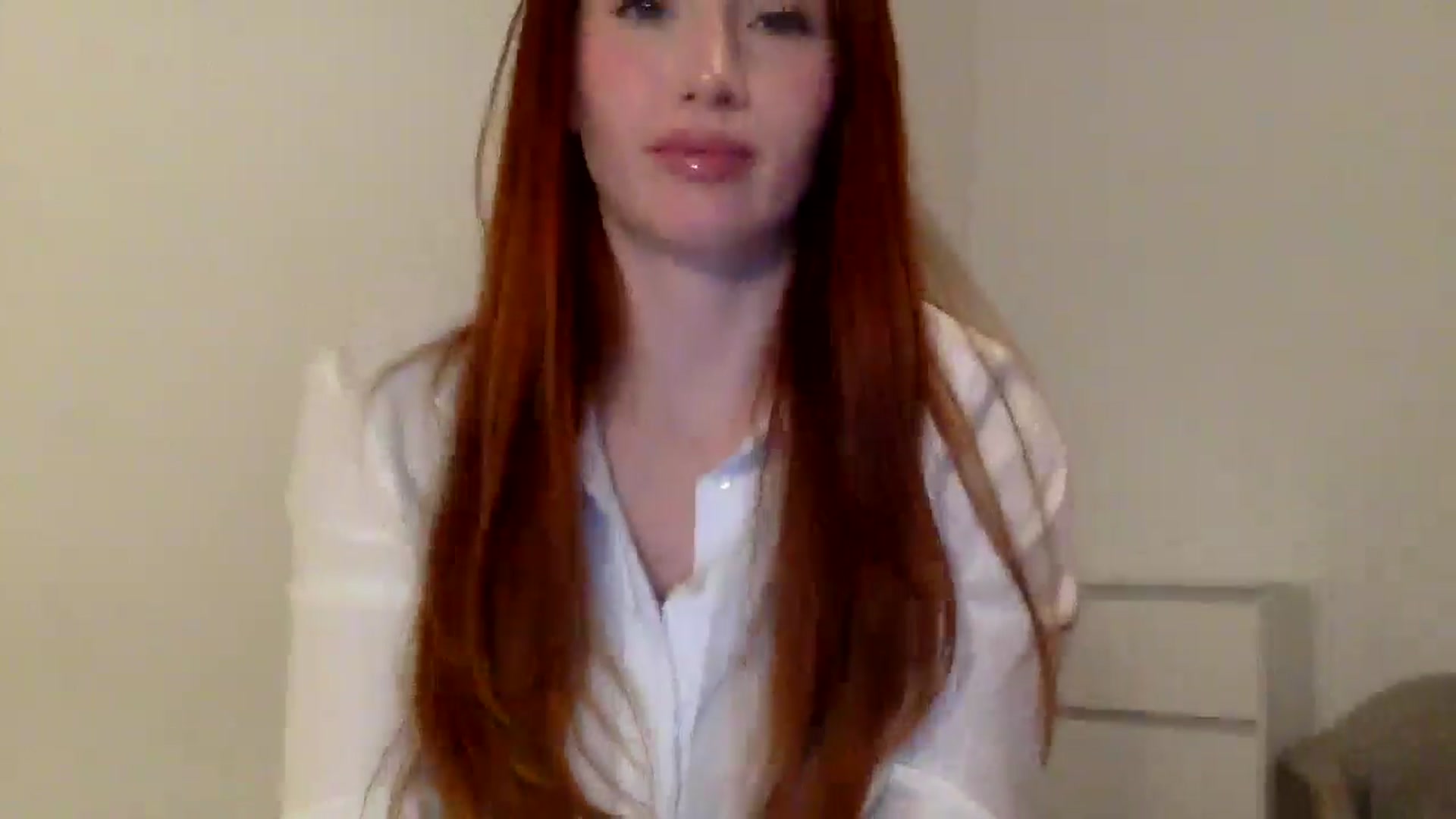 Gallery image thumbnail from Linaah6's myfreecams stream on, 11/05/2024, 19:40 image 13 of 20