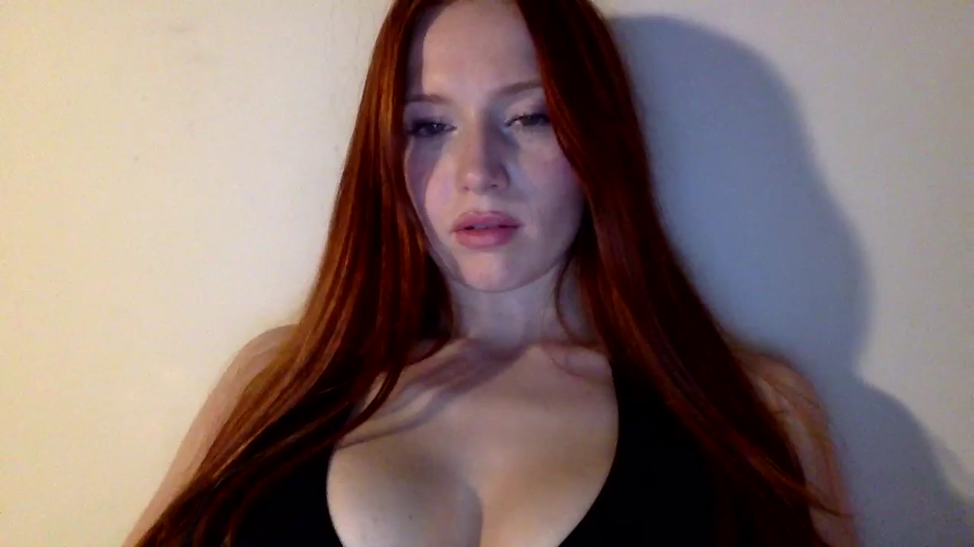 Gallery image thumbnail from Linaah6's myfreecams stream on, 11/05/2024, 22:46 image 14 of 20
