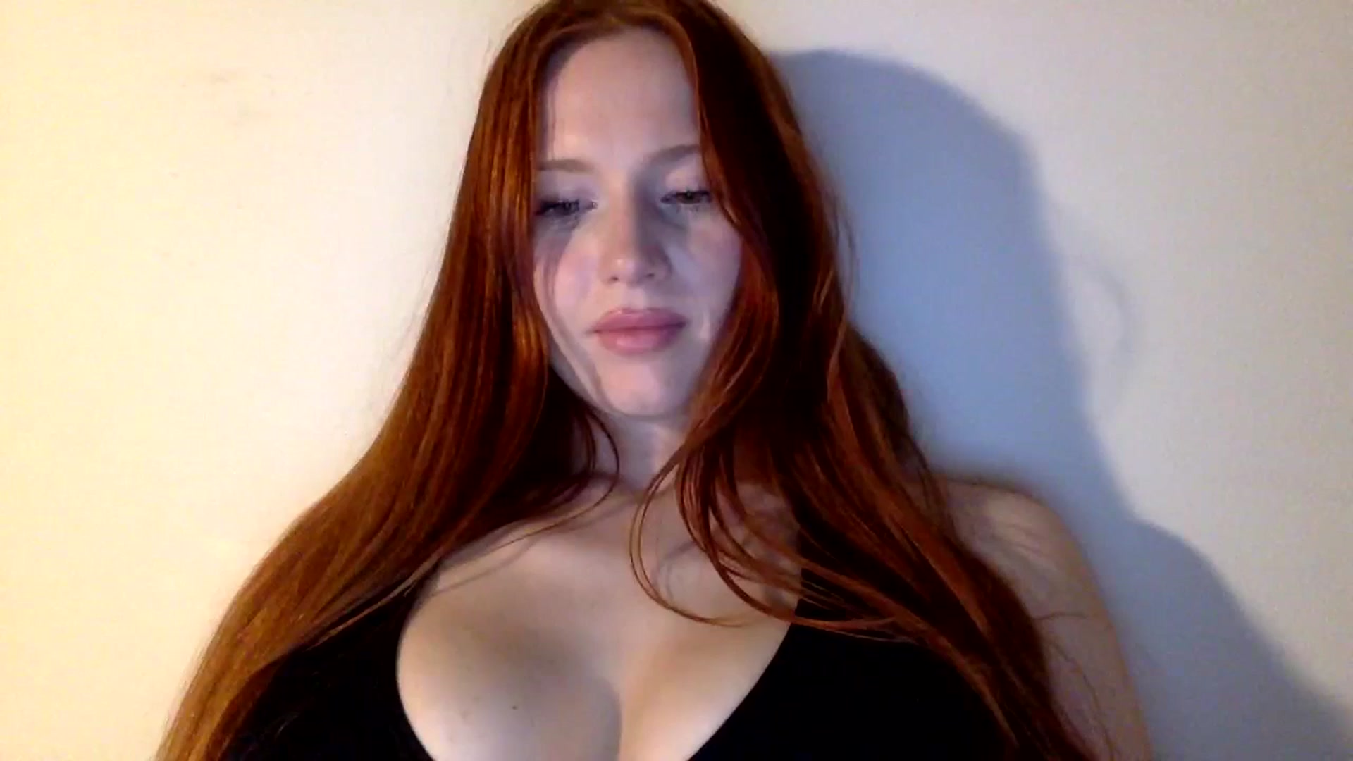 Gallery image thumbnail from Linaah6's myfreecams stream on, 11/05/2024, 22:46 image 15 of 20