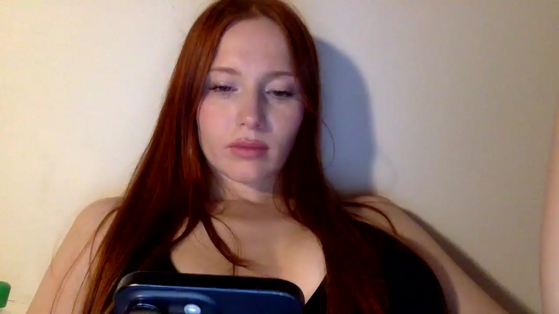 Gallery image thumbnail from Linaah6's myfreecams stream on, 11/05/2024, 22:46 image 12 of 20