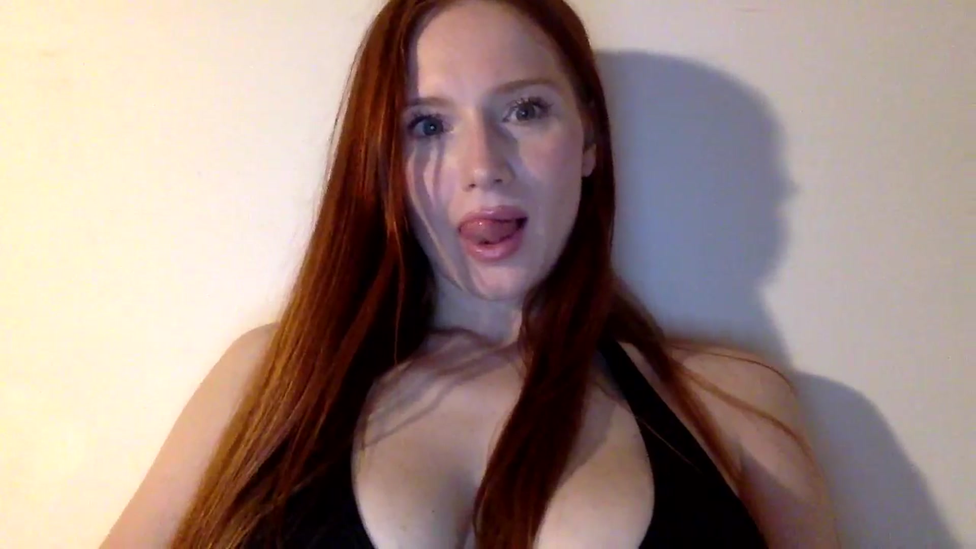 Gallery image thumbnail from Linaah6's myfreecams stream on, 11/05/2024, 22:46 image 6 of 20