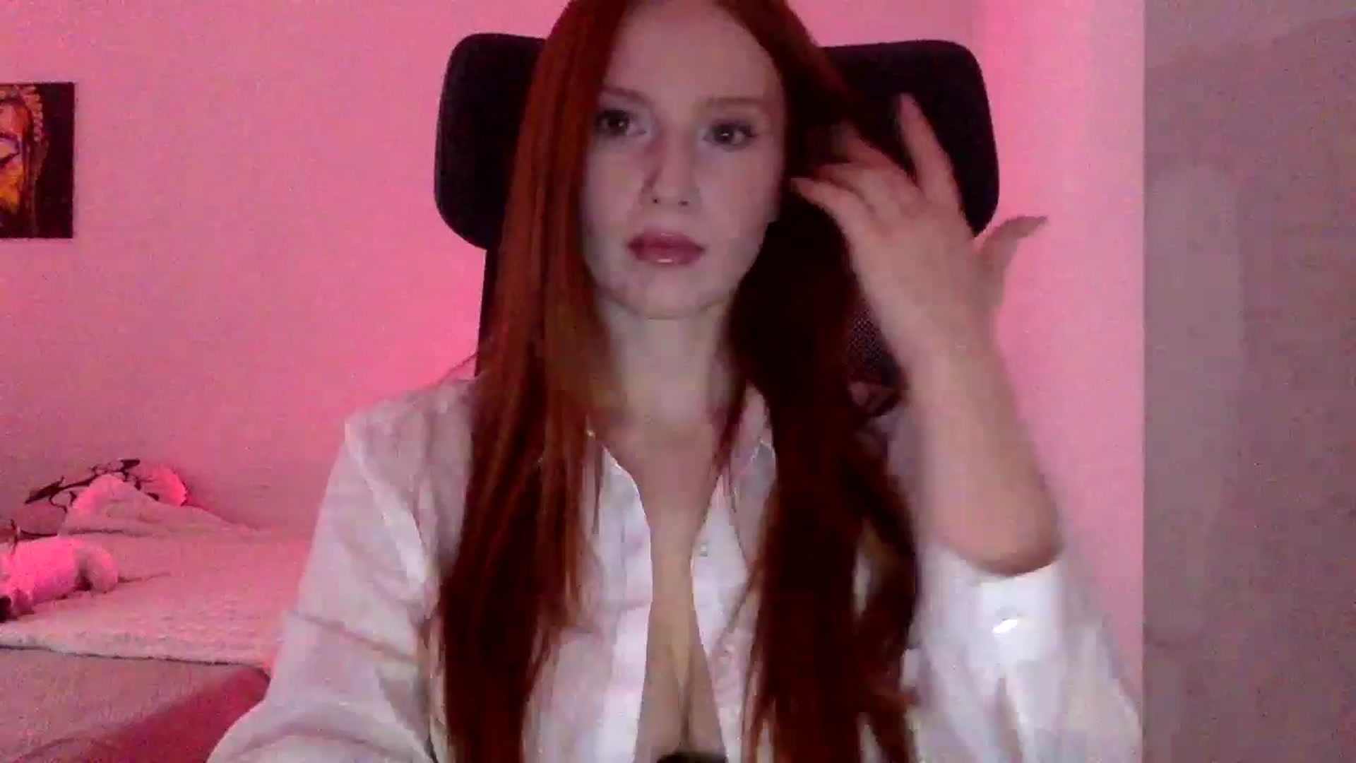Gallery image thumbnail from Linaah6's myfreecams stream on, 11/07/2024, 13:00 image 9 of 20