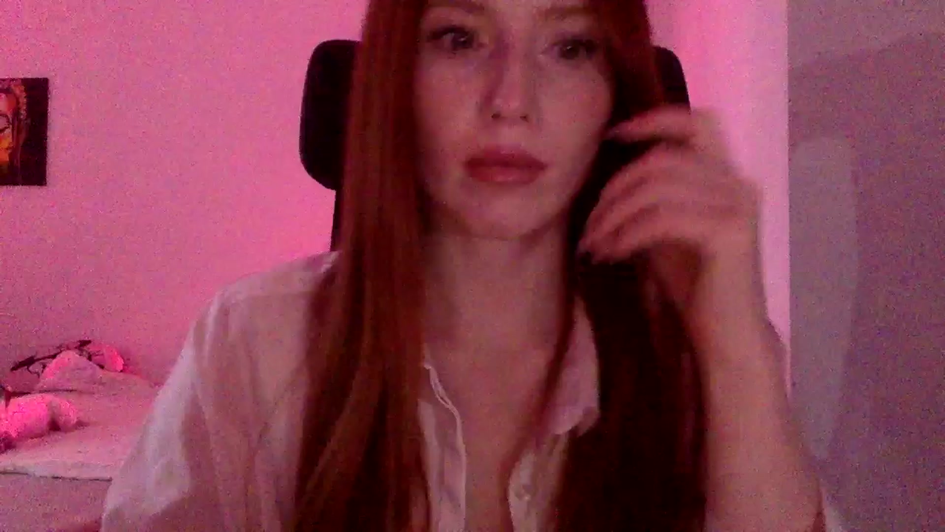 Gallery image thumbnail from Linaah6's myfreecams stream on, 11/07/2024, 13:00 image 15 of 20