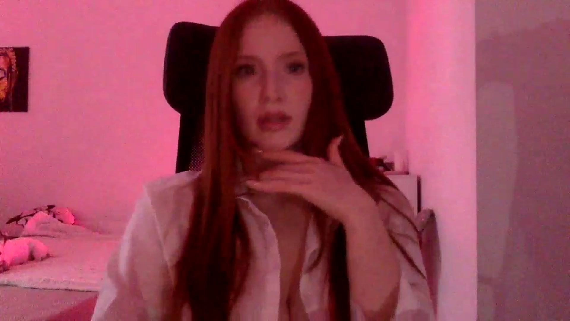 Gallery image thumbnail from Linaah6's myfreecams stream on, 11/07/2024, 13:00 image 12 of 20