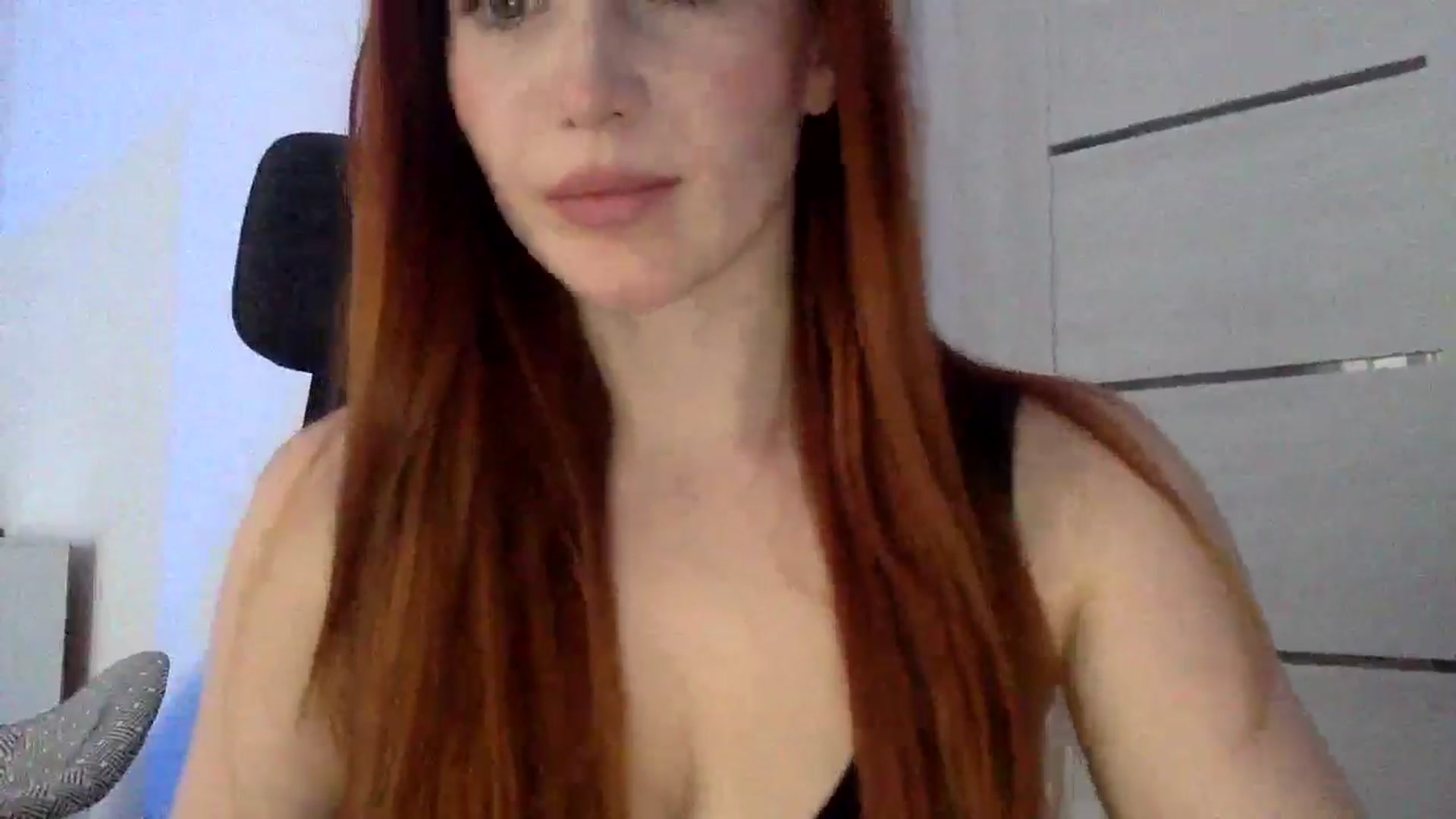 Gallery image thumbnail from Linaah6's myfreecams stream on, 11/13/2024, 12:46 image 2 of 20
