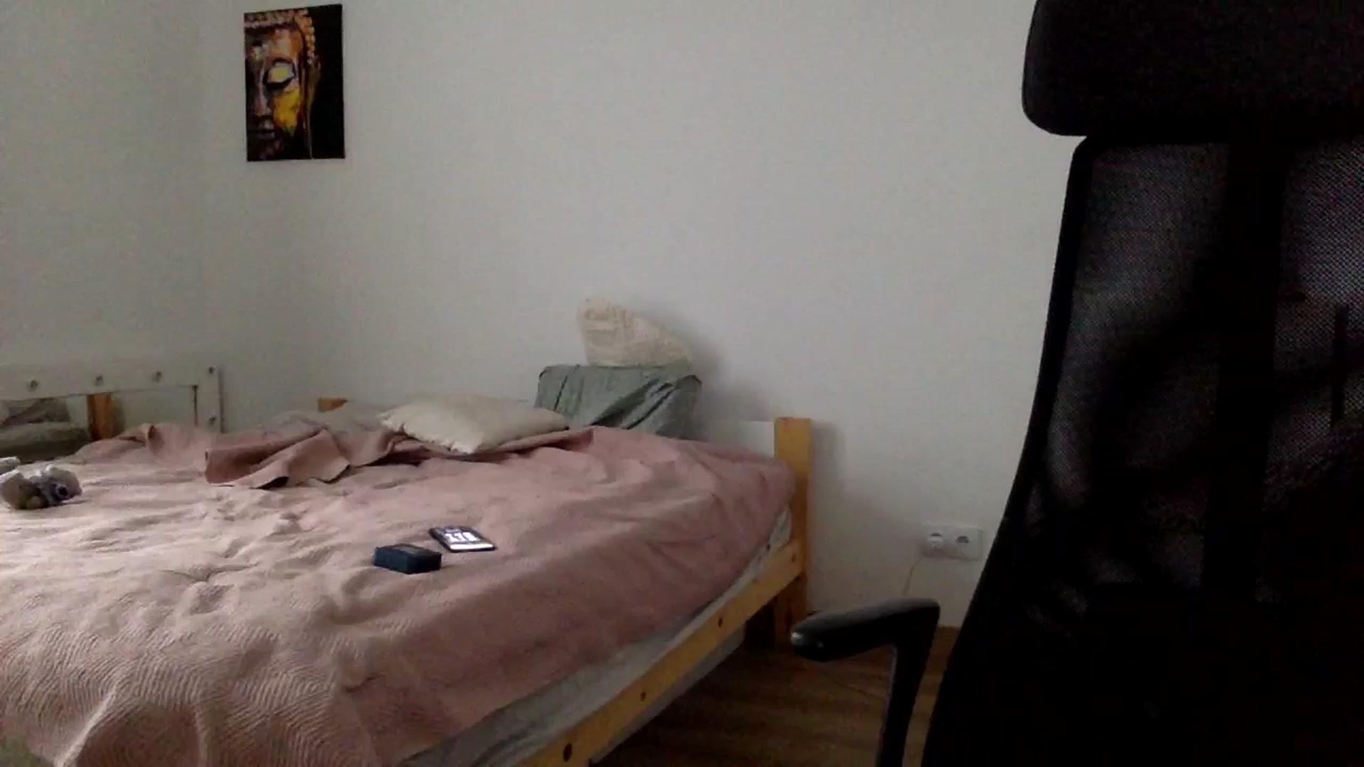 Gallery image thumbnail from Linaah6's myfreecams stream on, 11/20/2024, 12:51 image 16 of 20