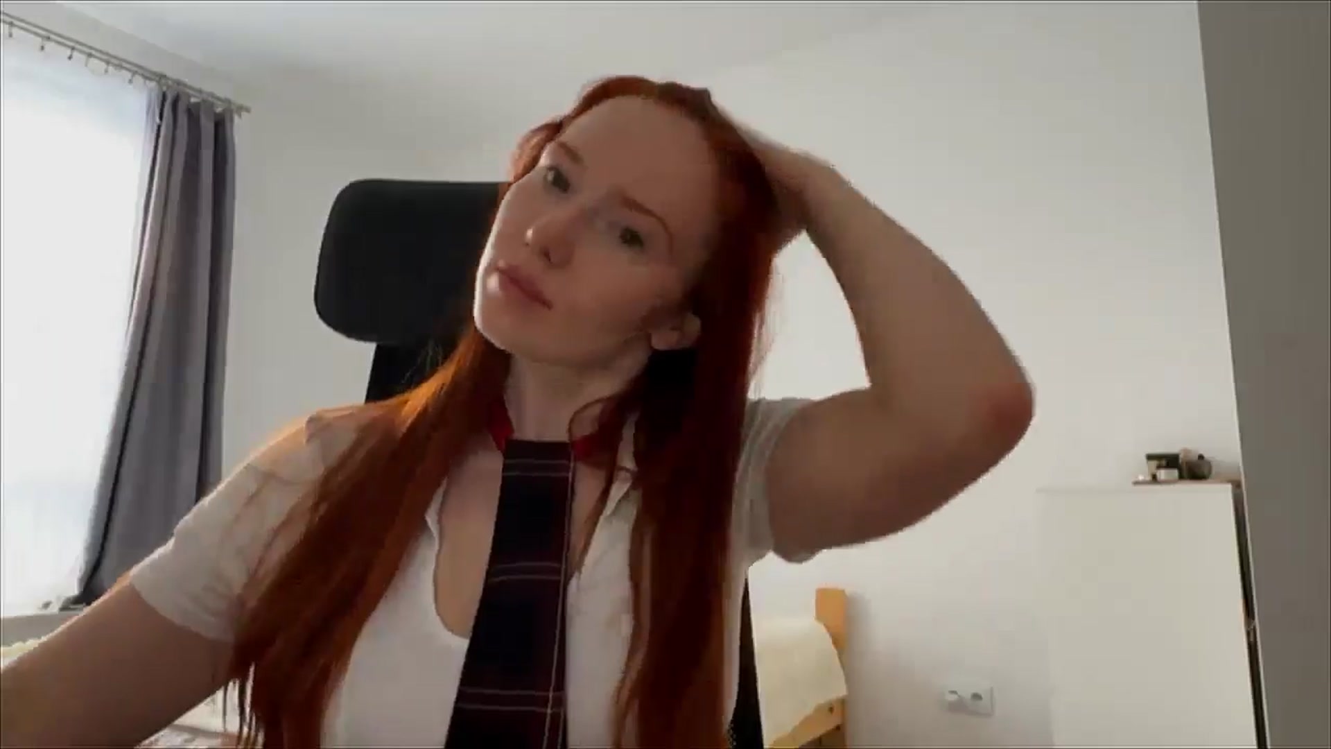 Gallery image thumbnail from Linaah6's myfreecams stream on, 11/22/2024, 13:38 image 4 of 20