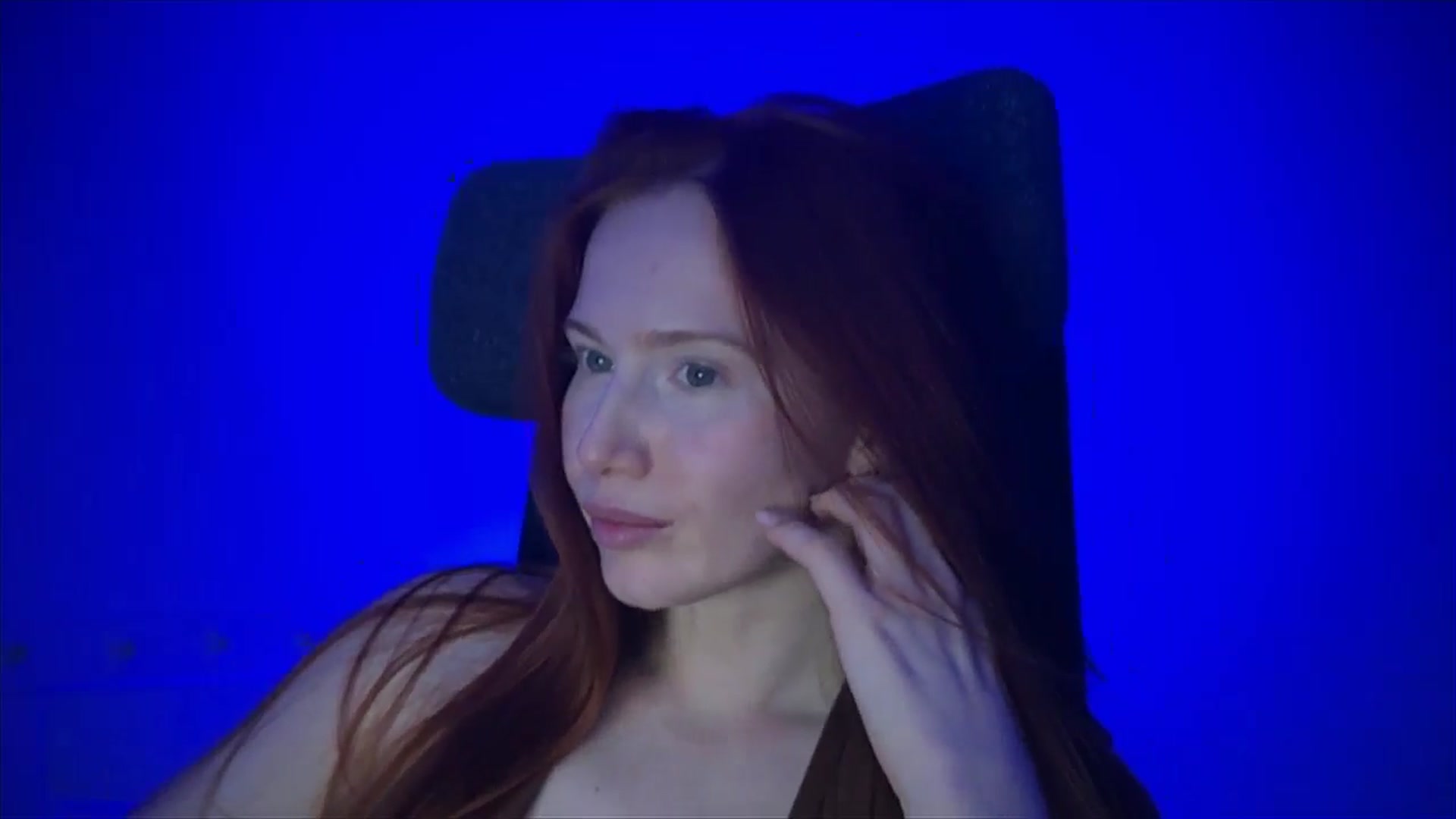 Gallery image thumbnail from Linaah6's myfreecams stream on, 12/06/2024, 15:06 image 14 of 20