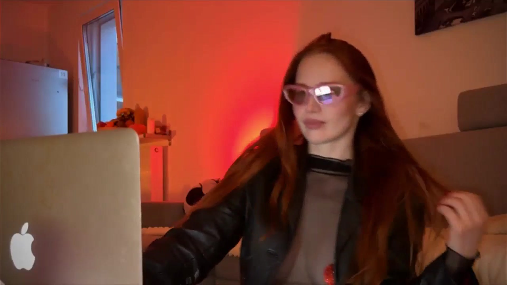 Gallery image thumbnail from Linaah6's myfreecams stream on, 12/14/2024, 15:36 image 4 of 20