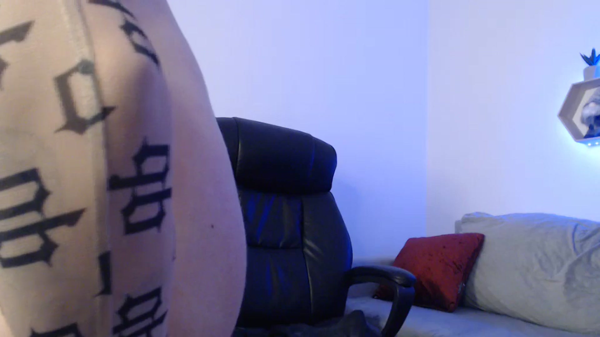 Gallery image thumbnail from LinasMoon's myfreecams stream on, 07/01/2024, 10:19 image 4 of 20