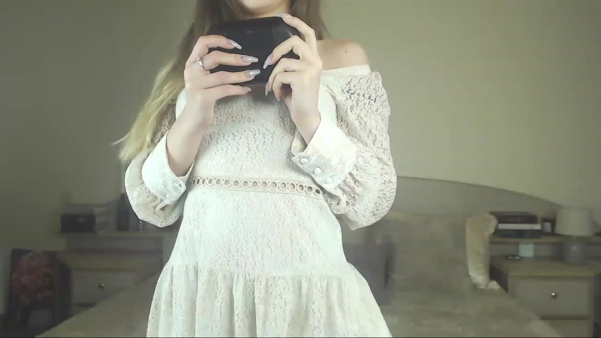 Gallery image thumbnail from LindaHilton's myfreecams stream on, 12/26/2022, 15:40 image 11 of 20
