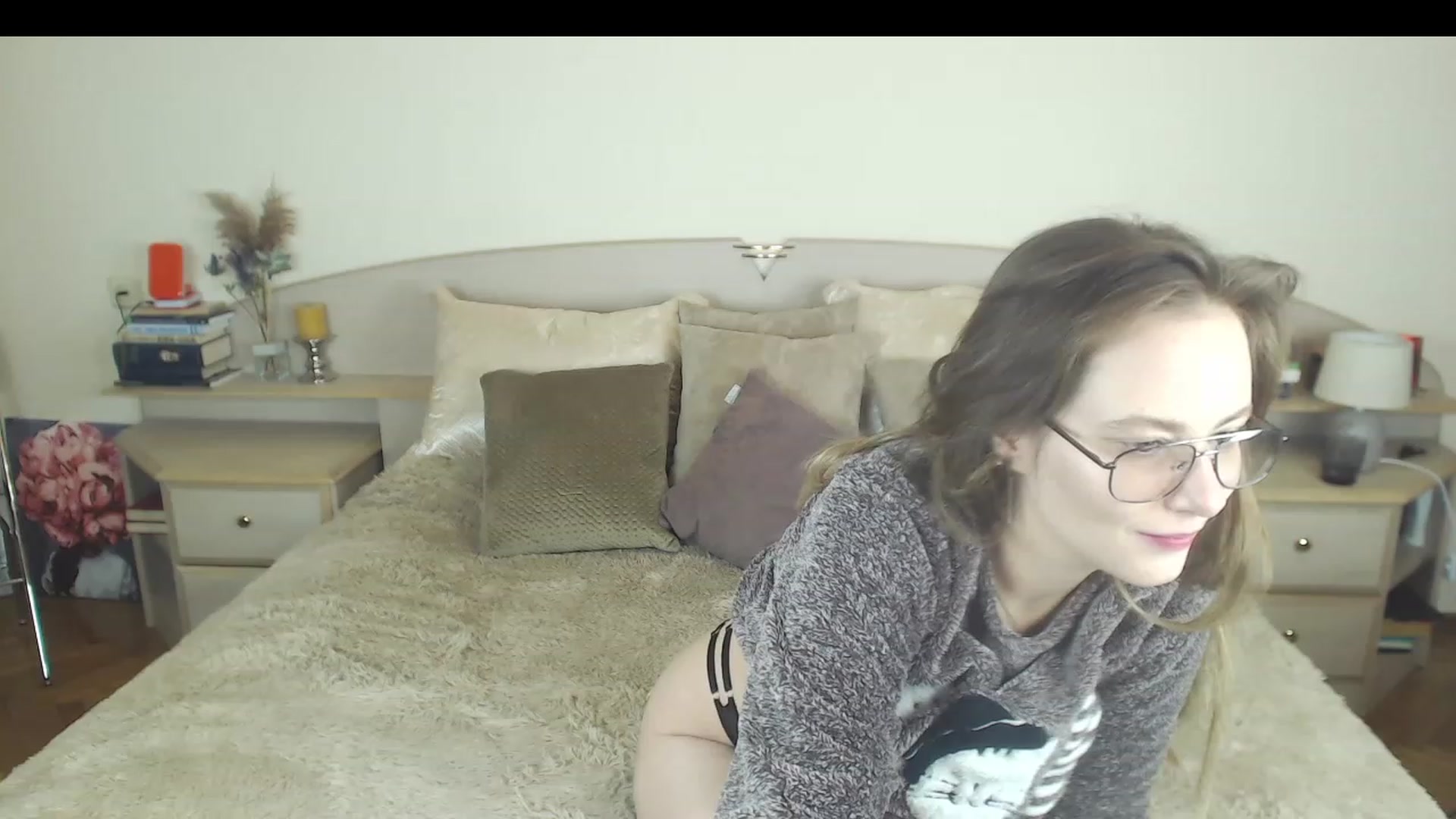 Gallery image thumbnail from LindaHilton's myfreecams stream on, 01/31/2023, 13:46 image 18 of 20