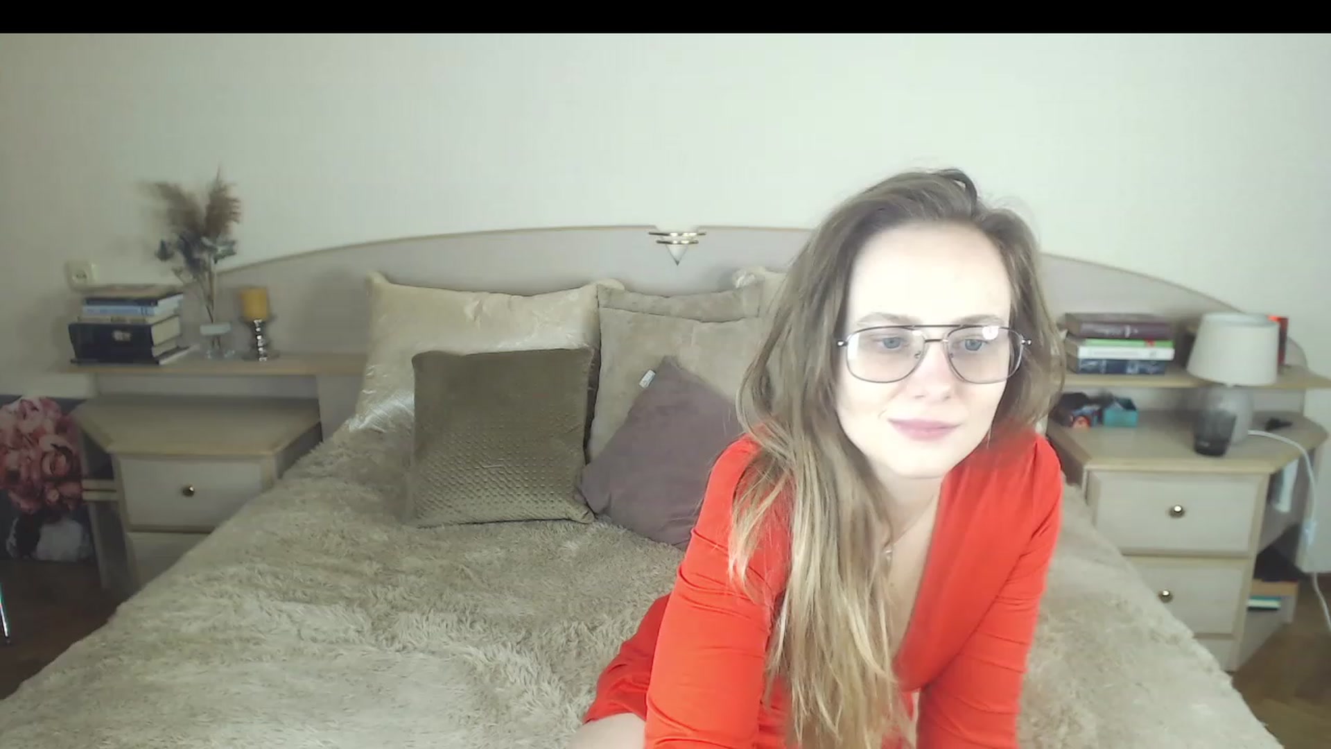 Gallery image thumbnail from LindaHilton's myfreecams stream on, 01/31/2023, 15:05 image 9 of 20