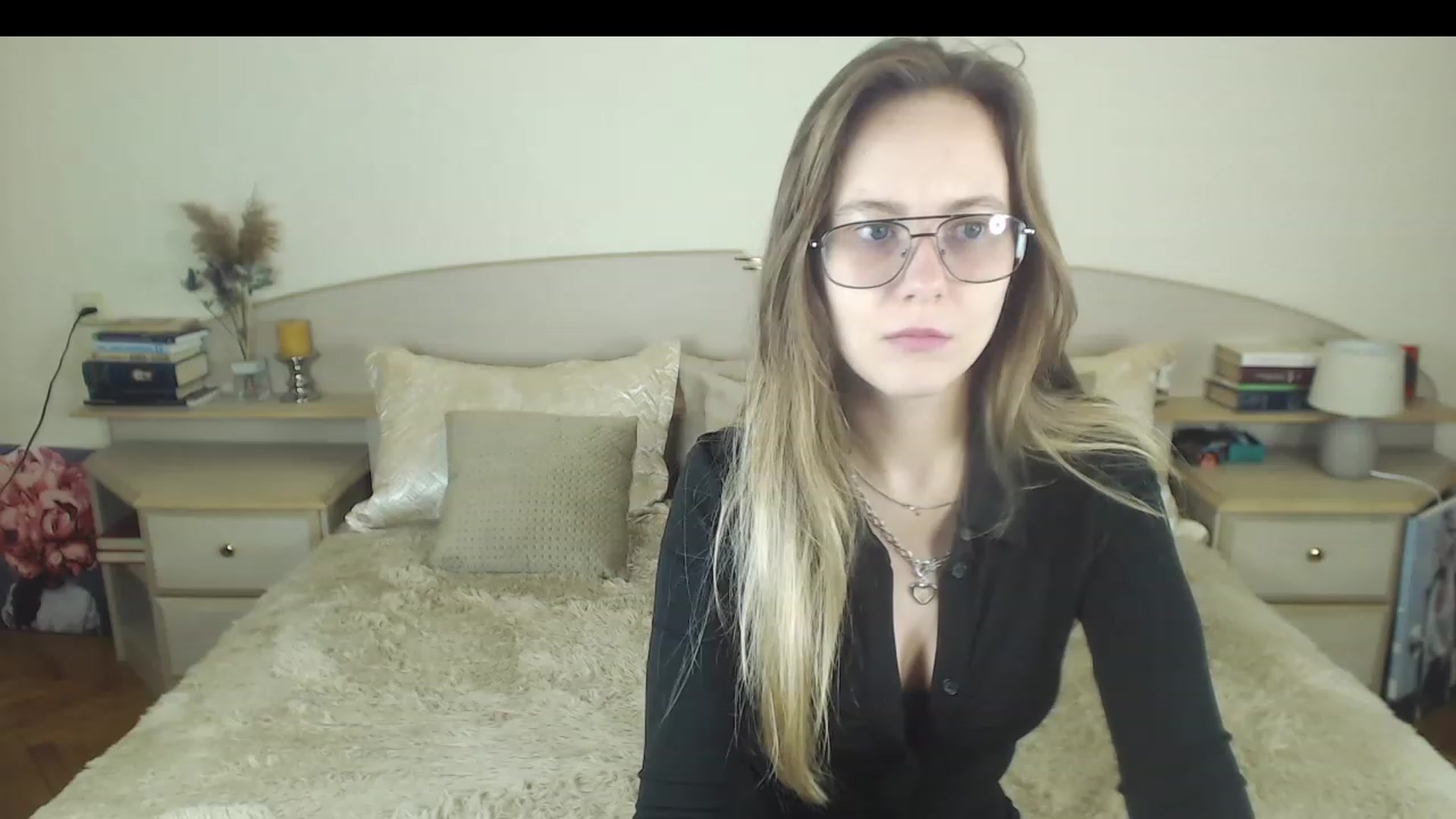Gallery image thumbnail from LindaHilton's myfreecams stream on, 02/05/2023, 13:30 image 15 of 20