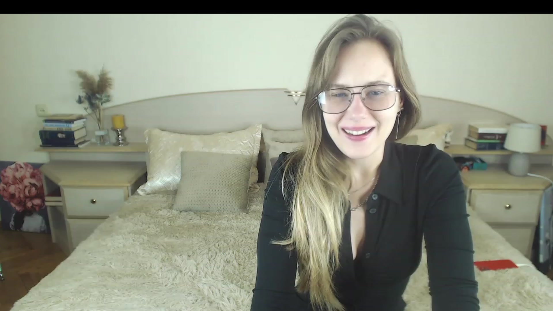 Gallery image thumbnail from LindaHilton's myfreecams stream on, 02/05/2023, 16:51 image 4 of 20