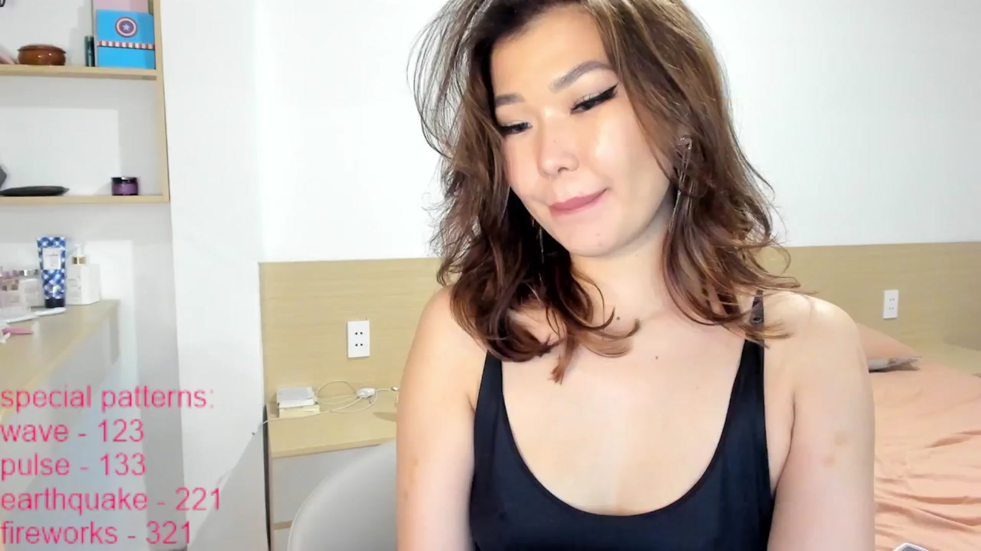 Gallery image thumbnail from LindaMei's myfreecams stream on, 03/08/2026, 21:18 image 7 of 20
