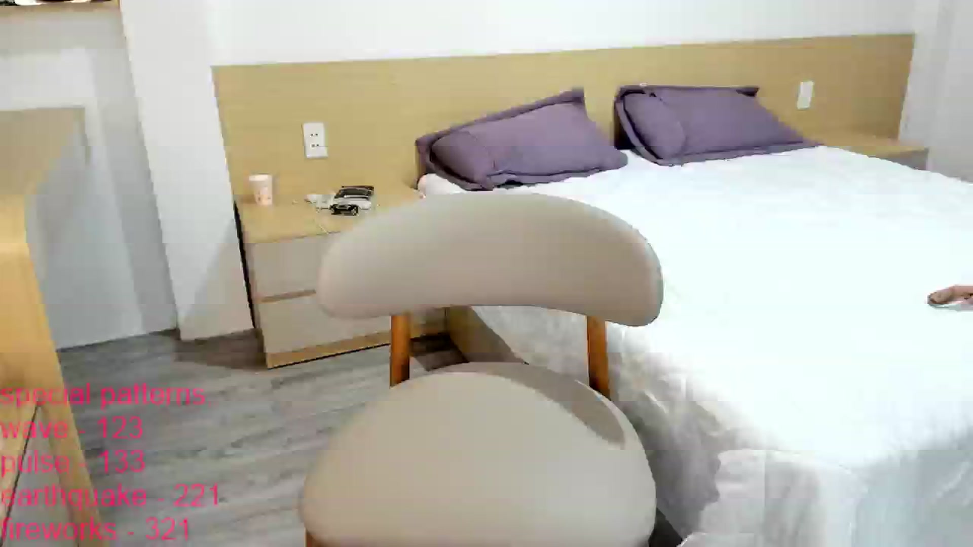 Gallery image thumbnail from LindaMei's myfreecams stream on, 03/25/2026, 18:53 image 3 of 20