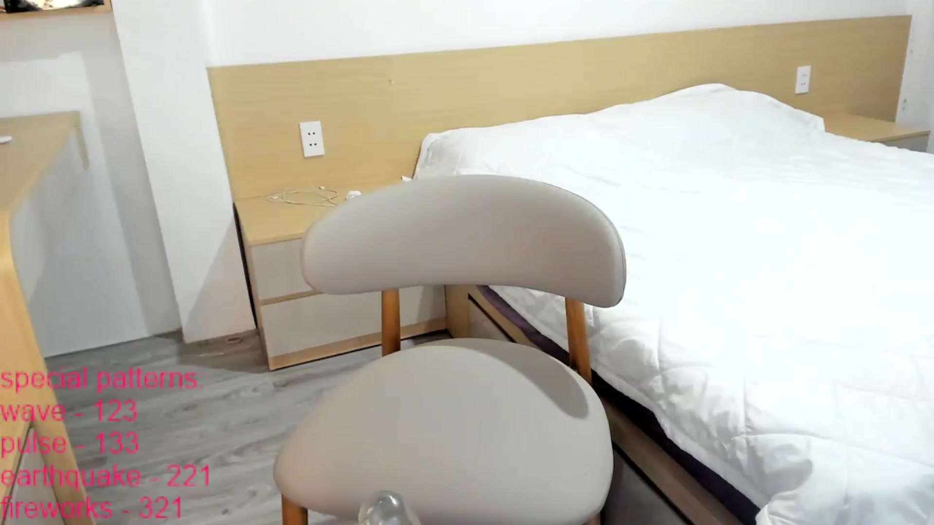Gallery image thumbnail from LindaMei's myfreecams stream on, 05/23/2026, 20:47 image 15 of 20