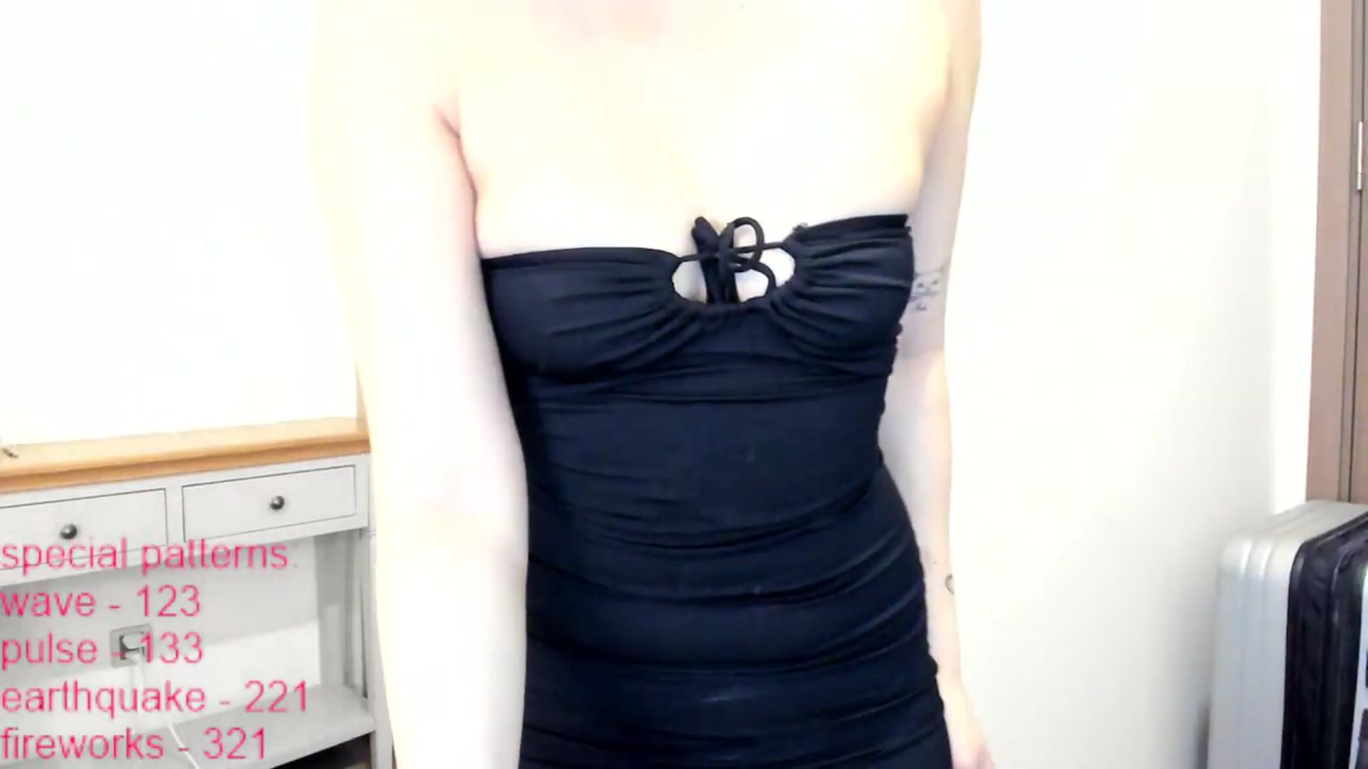 Gallery image thumbnail from LindaMei's myfreecams stream on, 06/09/2026, 02:36 image 9 of 20