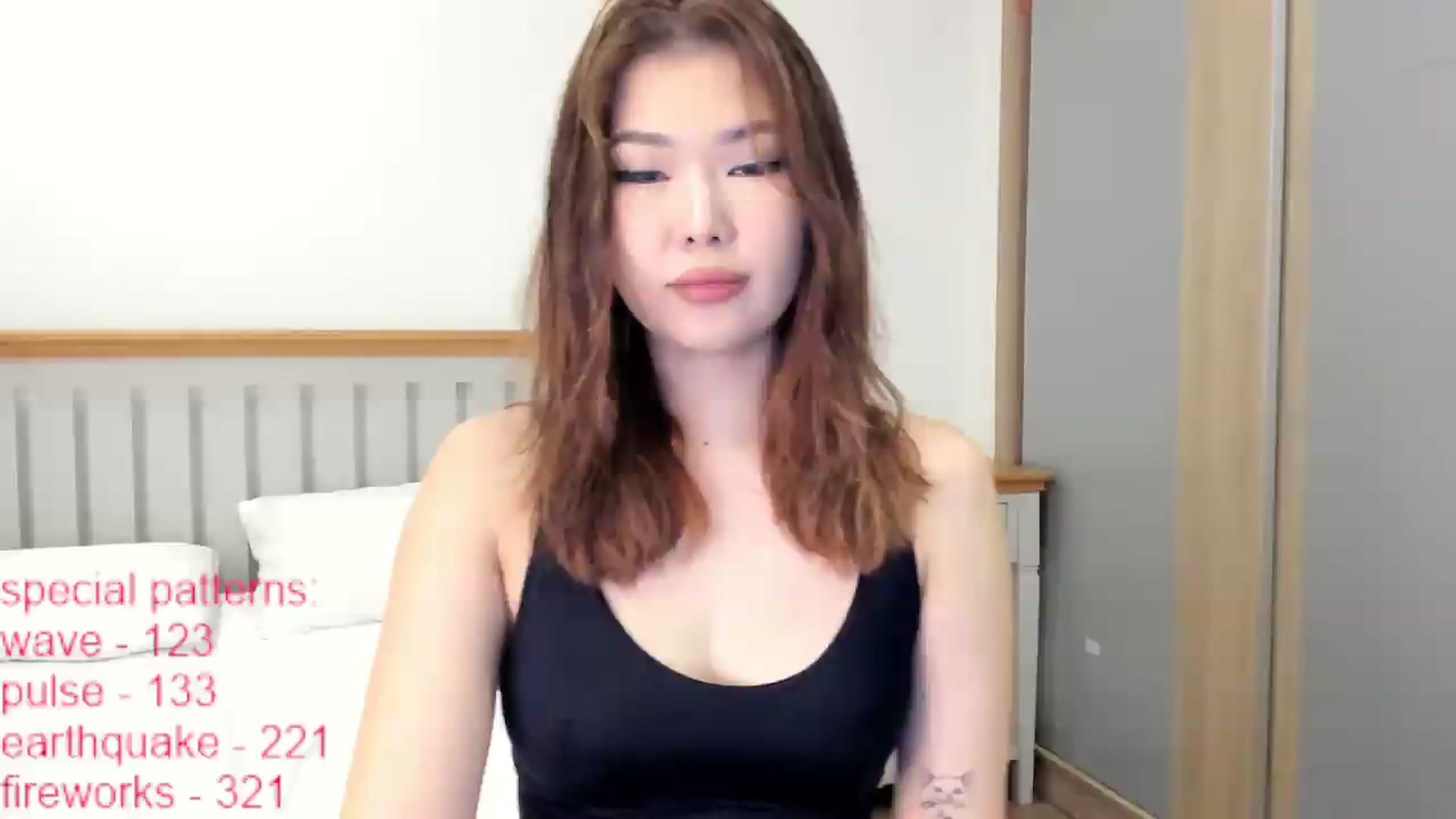Gallery image thumbnail from LindaMei's myfreecams stream on, 06/09/2026, 21:18 image 1 of 20