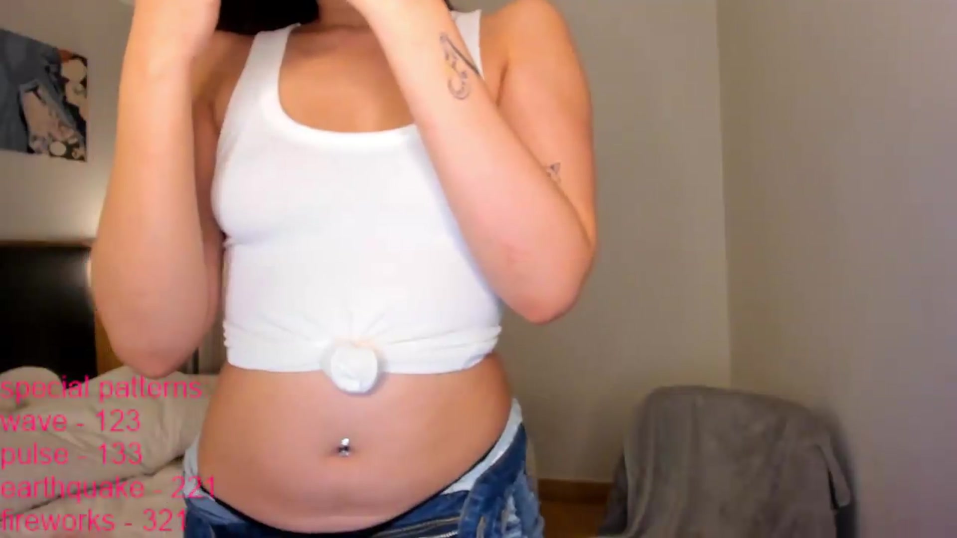 Gallery image thumbnail from LindaMei's myfreecams stream on, 08/26/2026, 23:58 image 8 of 20