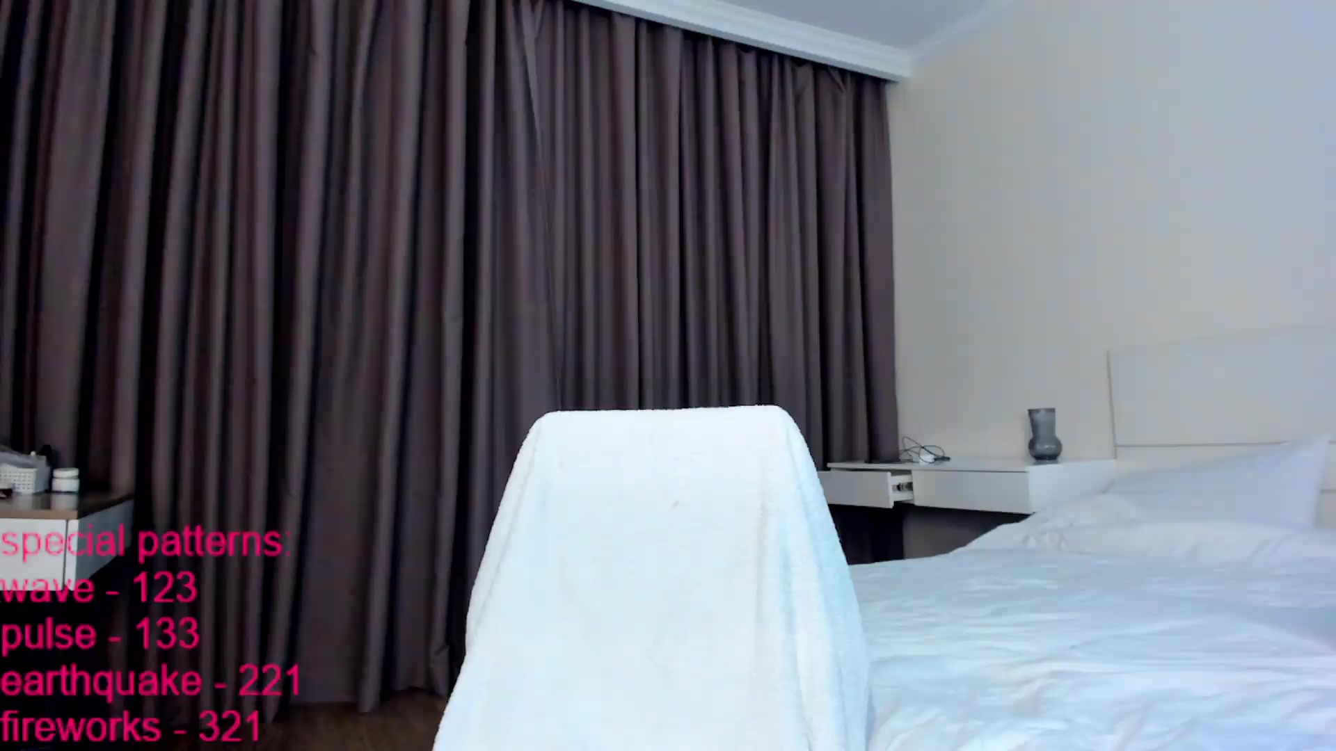 Gallery image thumbnail from LindaMei's myfreecams stream on, 09/17/2026, 17:27 image 15 of 20