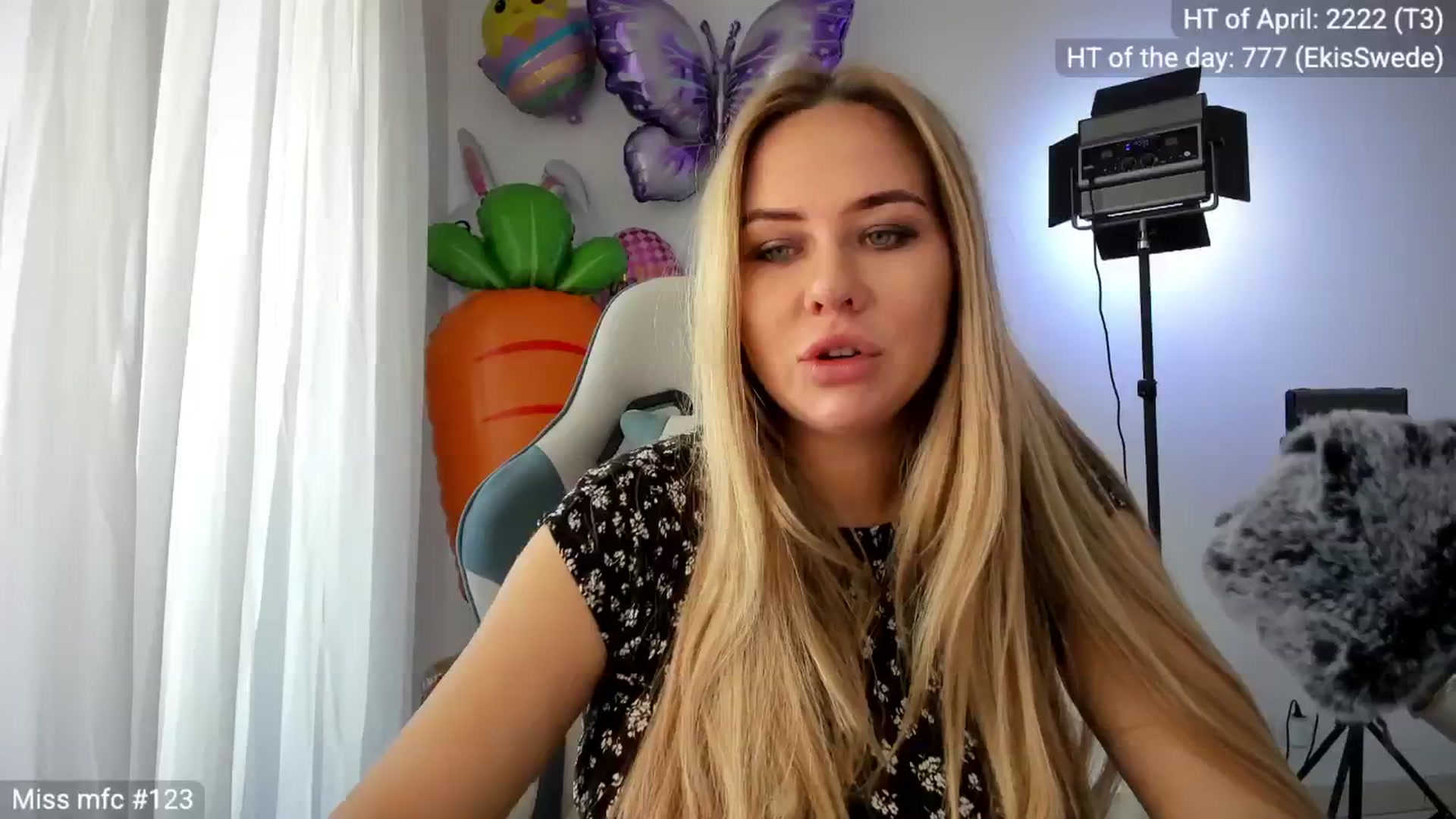 Gallery image thumbnail from Linda_0nline's myfreecams stream on, 04/05/2026, 11:00 image 7 of 20