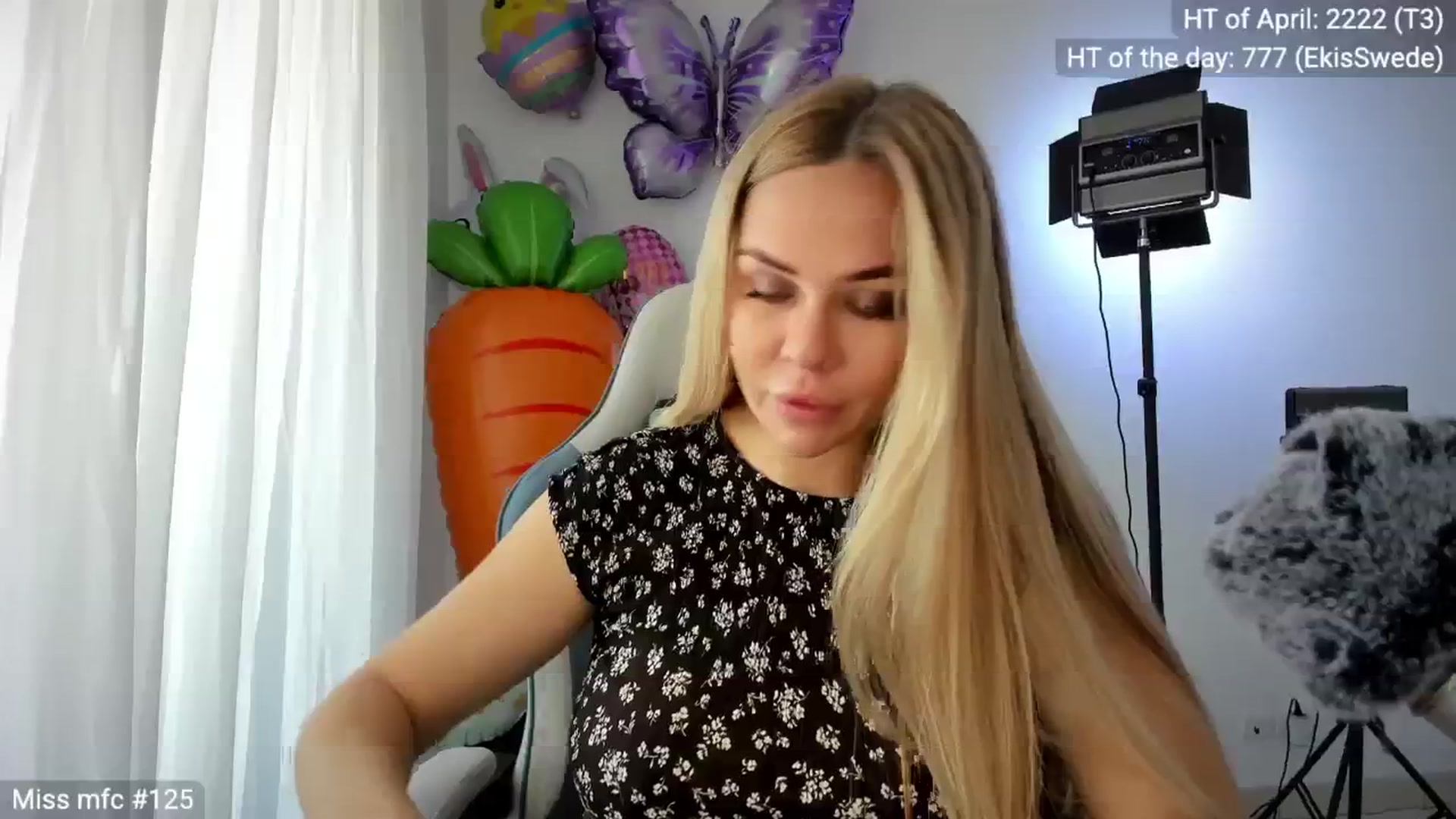 Gallery image thumbnail from Linda_0nline's myfreecams stream on, 04/05/2026, 11:00 image 4 of 20