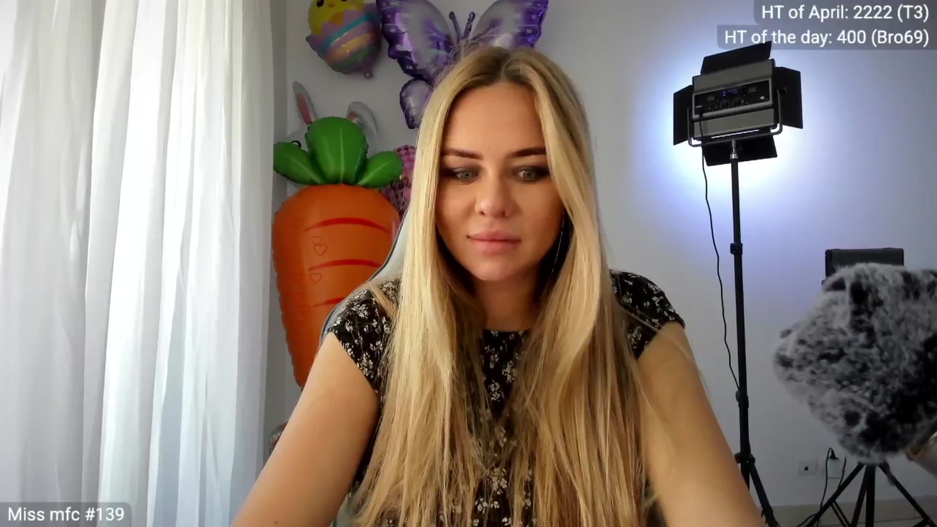 Gallery image thumbnail from Linda_0nline's myfreecams stream on, 04/05/2026, 11:00 image 2 of 20