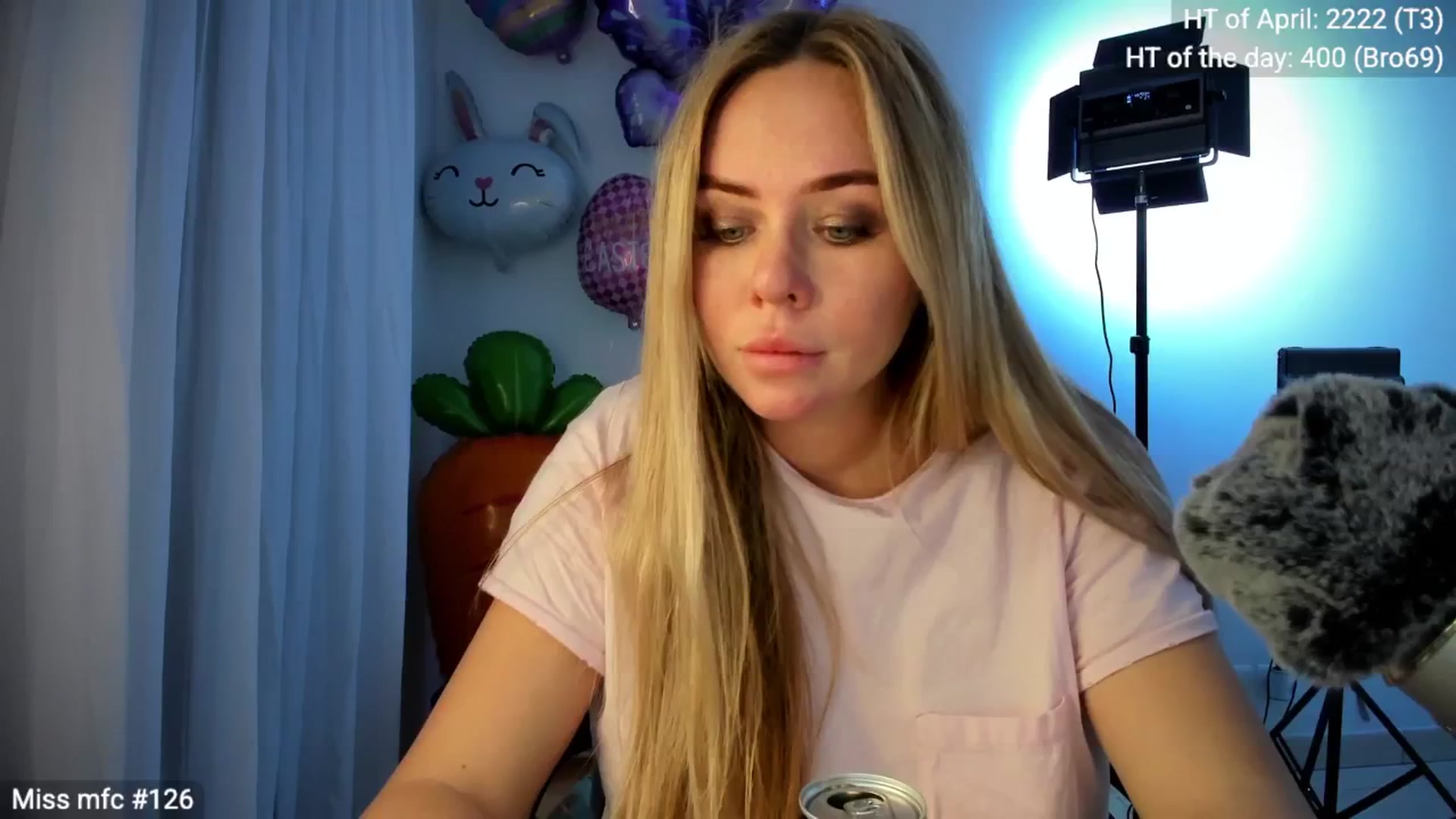Gallery image thumbnail from Linda_0nline's myfreecams stream on, 04/05/2026, 20:14 image 5 of 20