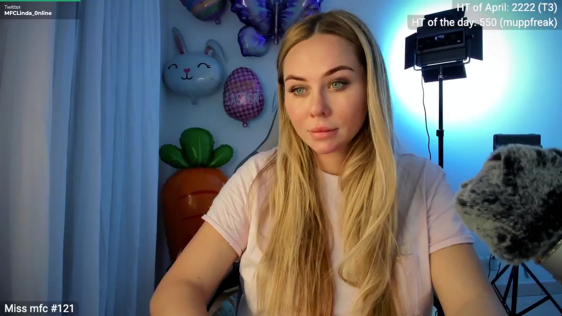 Gallery image thumbnail from Linda_0nline's myfreecams stream on, 04/05/2026, 20:14 image 10 of 20