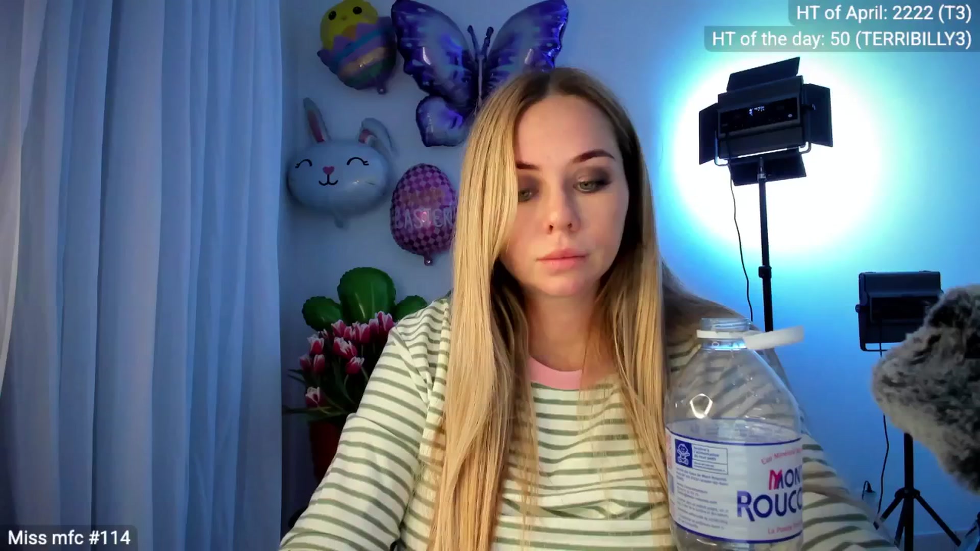 Gallery image thumbnail from Linda_0nline's myfreecams stream on, 04/06/2026, 19:41 image 4 of 20