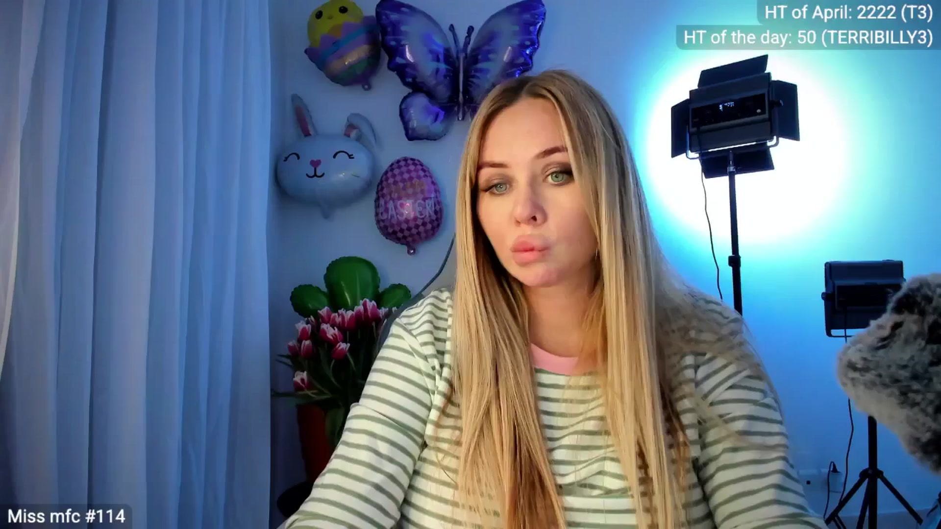 Gallery image thumbnail from Linda_0nline's myfreecams stream on, 04/06/2026, 19:41 image 11 of 20