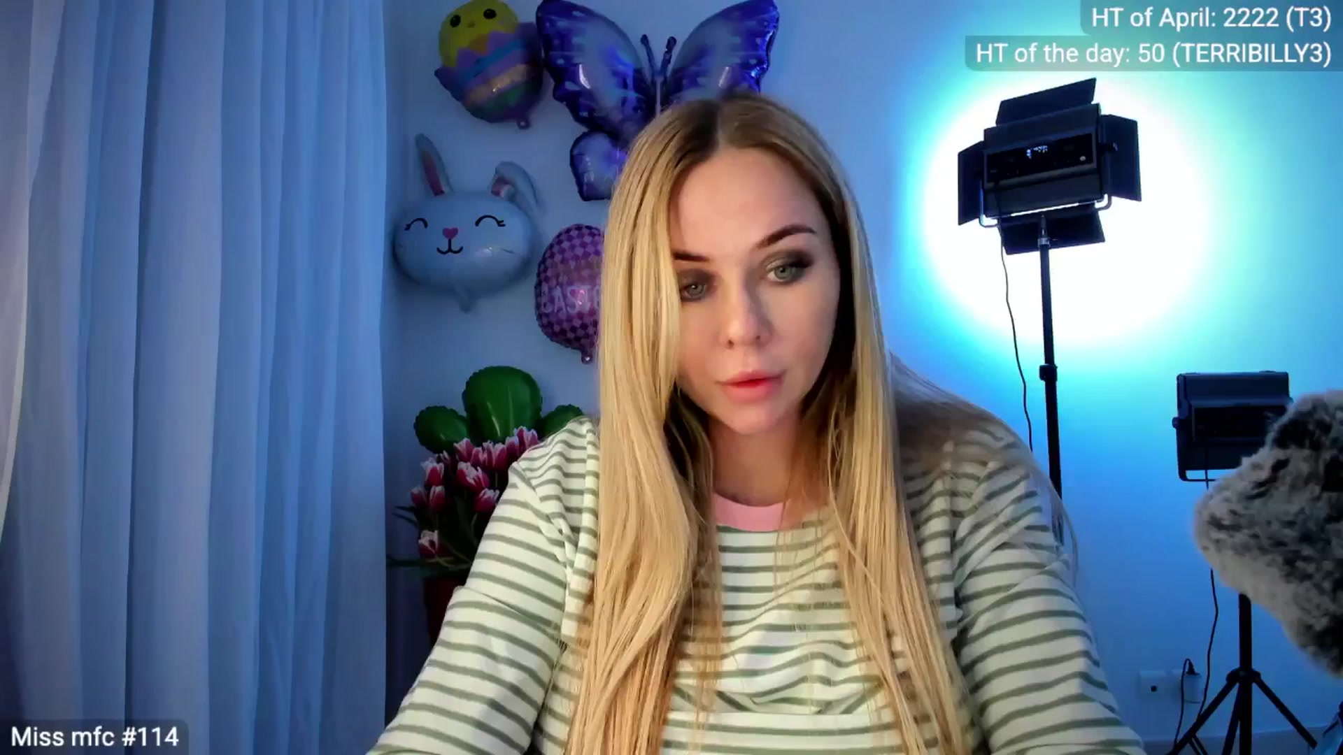 Gallery image thumbnail from Linda_0nline's myfreecams stream on, 04/06/2026, 19:41 image 6 of 20