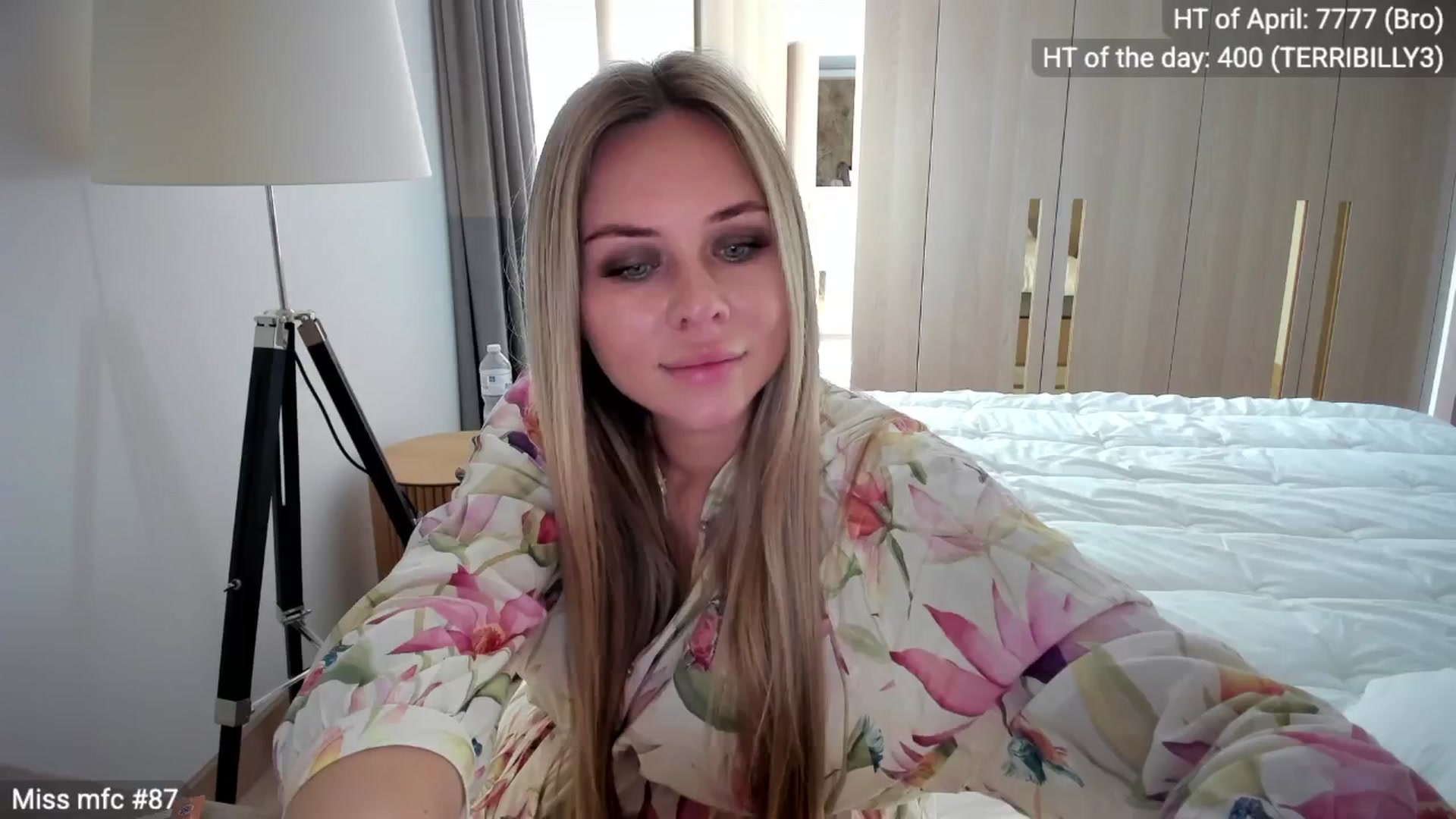 Gallery image thumbnail from Linda_0nline's myfreecams stream on, 04/10/2026, 09:35 image 5 of 20