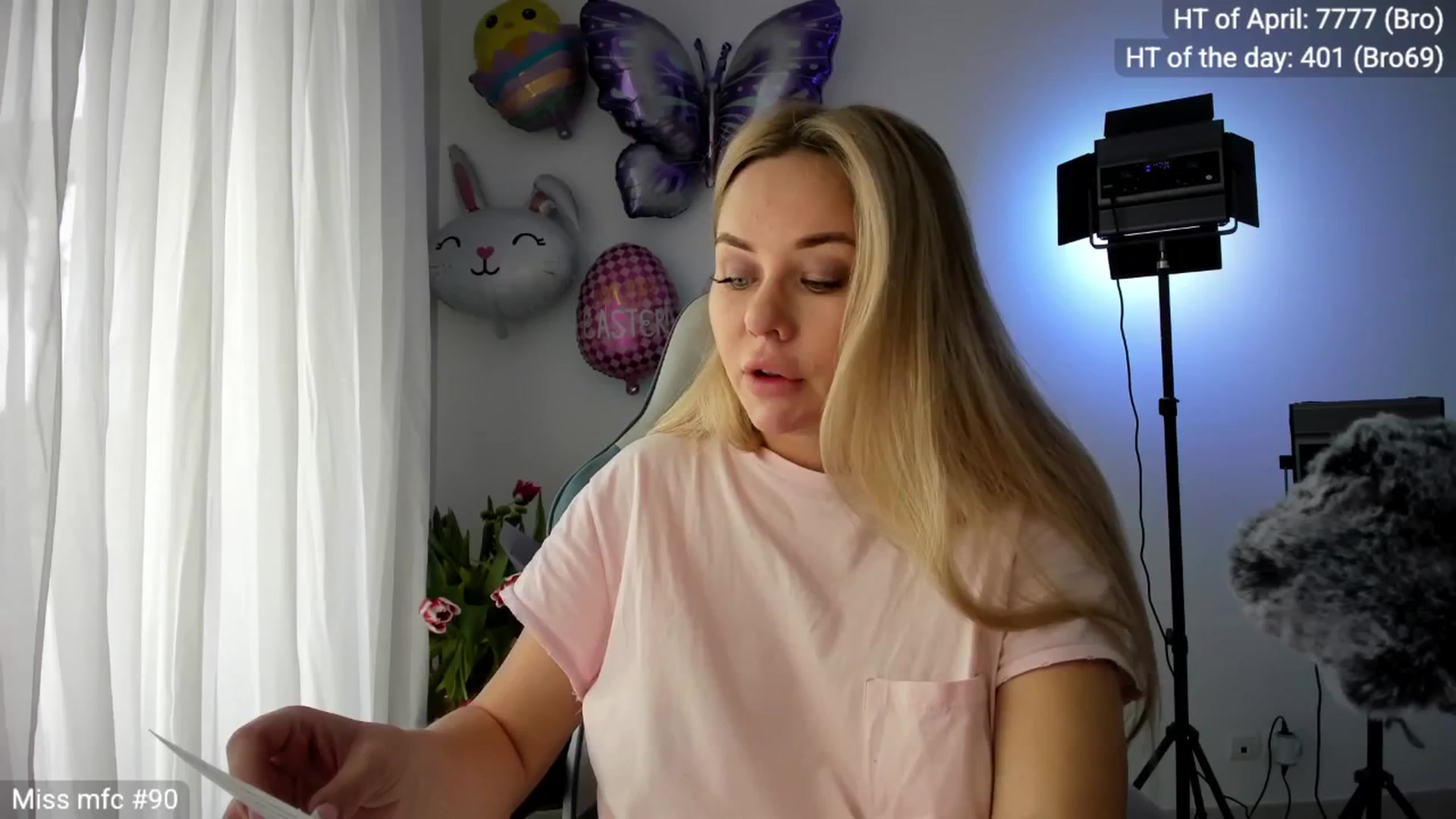 Gallery image thumbnail from Linda_0nline's myfreecams stream on, 04/11/2026, 10:03 image 8 of 20