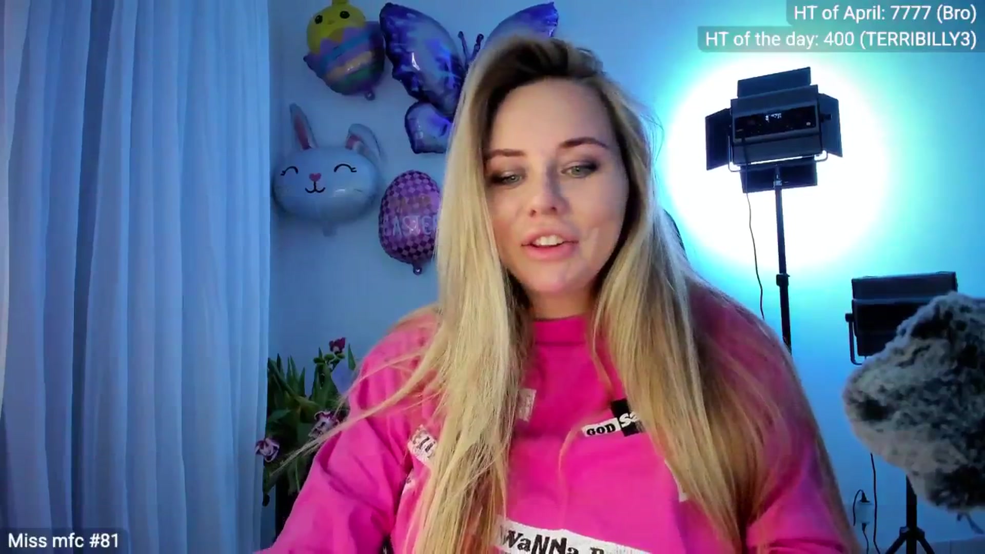 Gallery image thumbnail from Linda_0nline's myfreecams stream on, 04/11/2026, 20:32 image 2 of 20