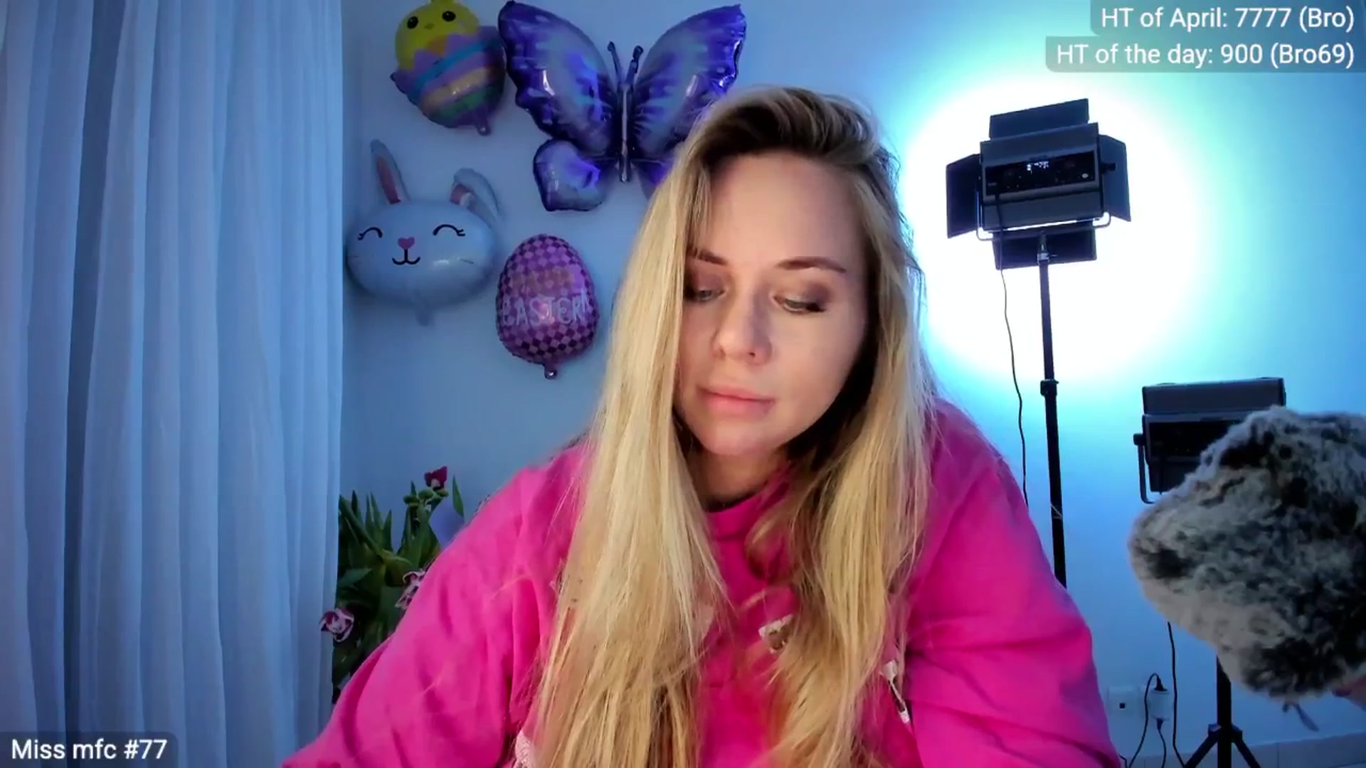 Gallery image thumbnail from Linda_0nline's myfreecams stream on, 04/11/2026, 20:32 image 16 of 20