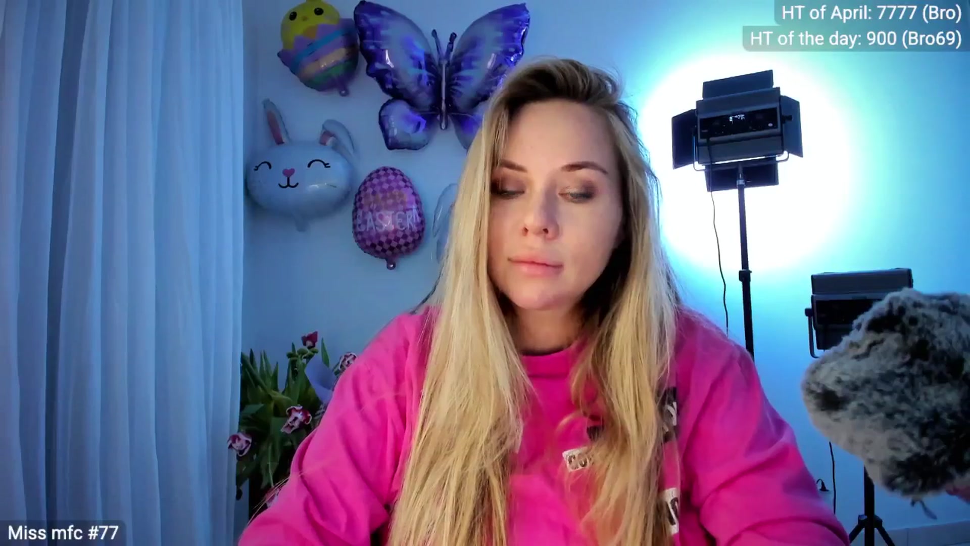 Gallery image thumbnail from Linda_0nline's myfreecams stream on, 04/11/2026, 20:32 image 15 of 20