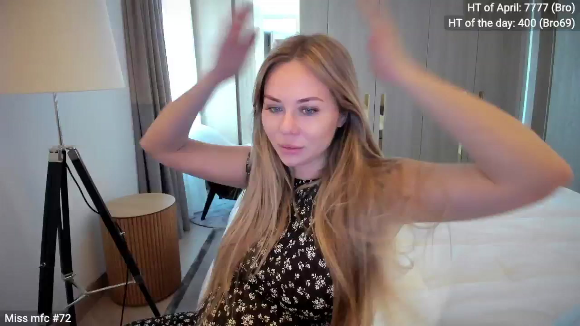 Gallery image thumbnail from Linda_0nline's myfreecams stream on, 04/13/2026, 10:09 image 5 of 20