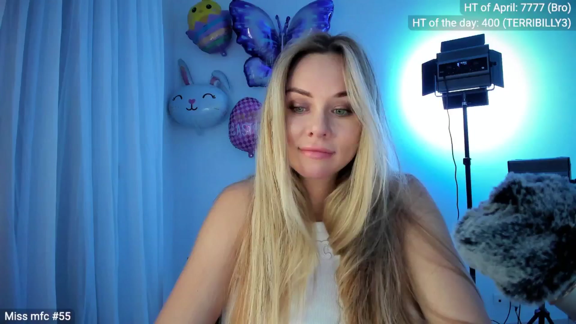 Gallery image thumbnail from Linda_0nline's myfreecams stream on, 04/14/2026, 19:27 image 20 of 20