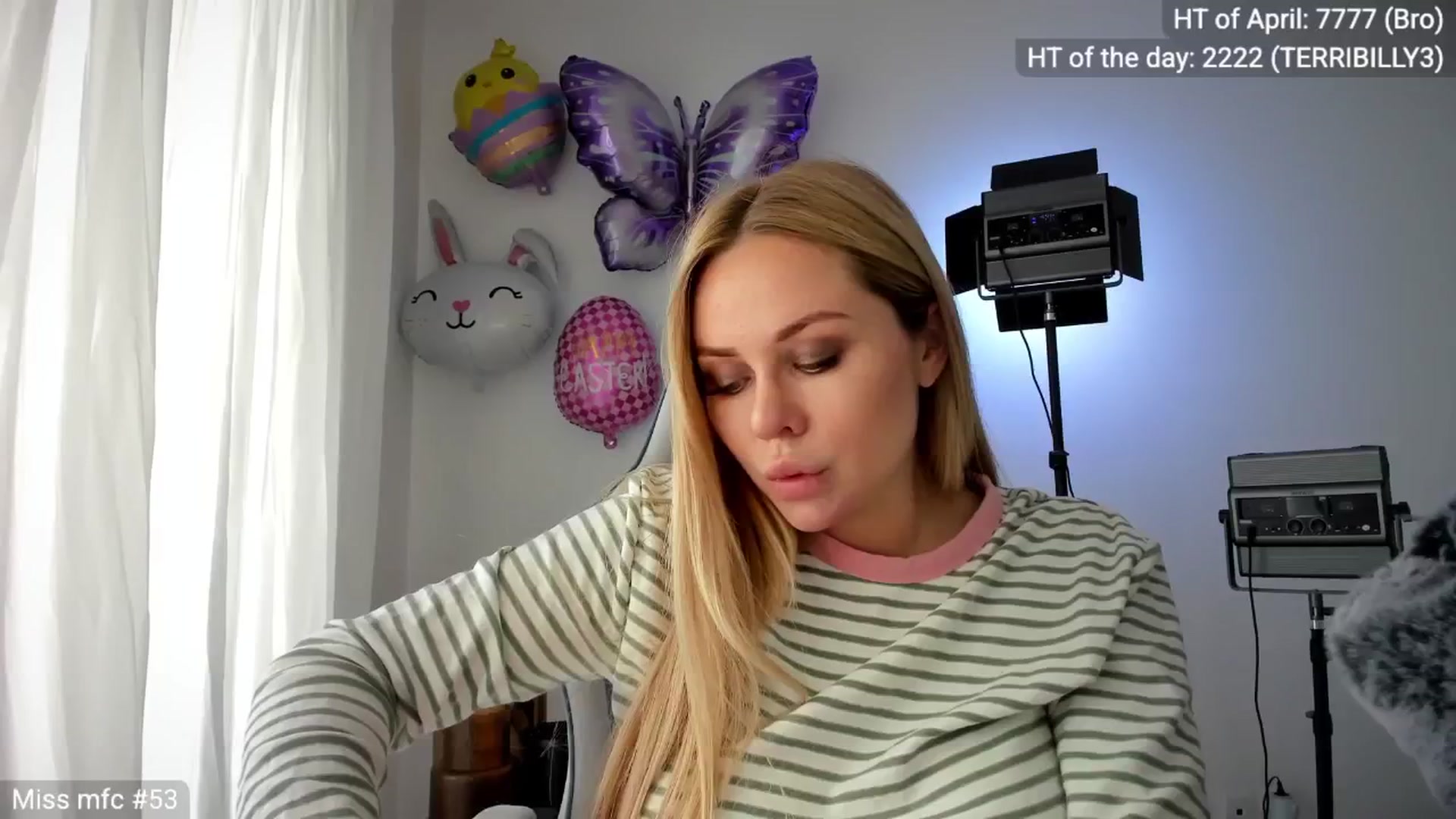 Gallery image thumbnail from Linda_0nline's myfreecams stream on, 04/19/2026, 10:06 image 16 of 20